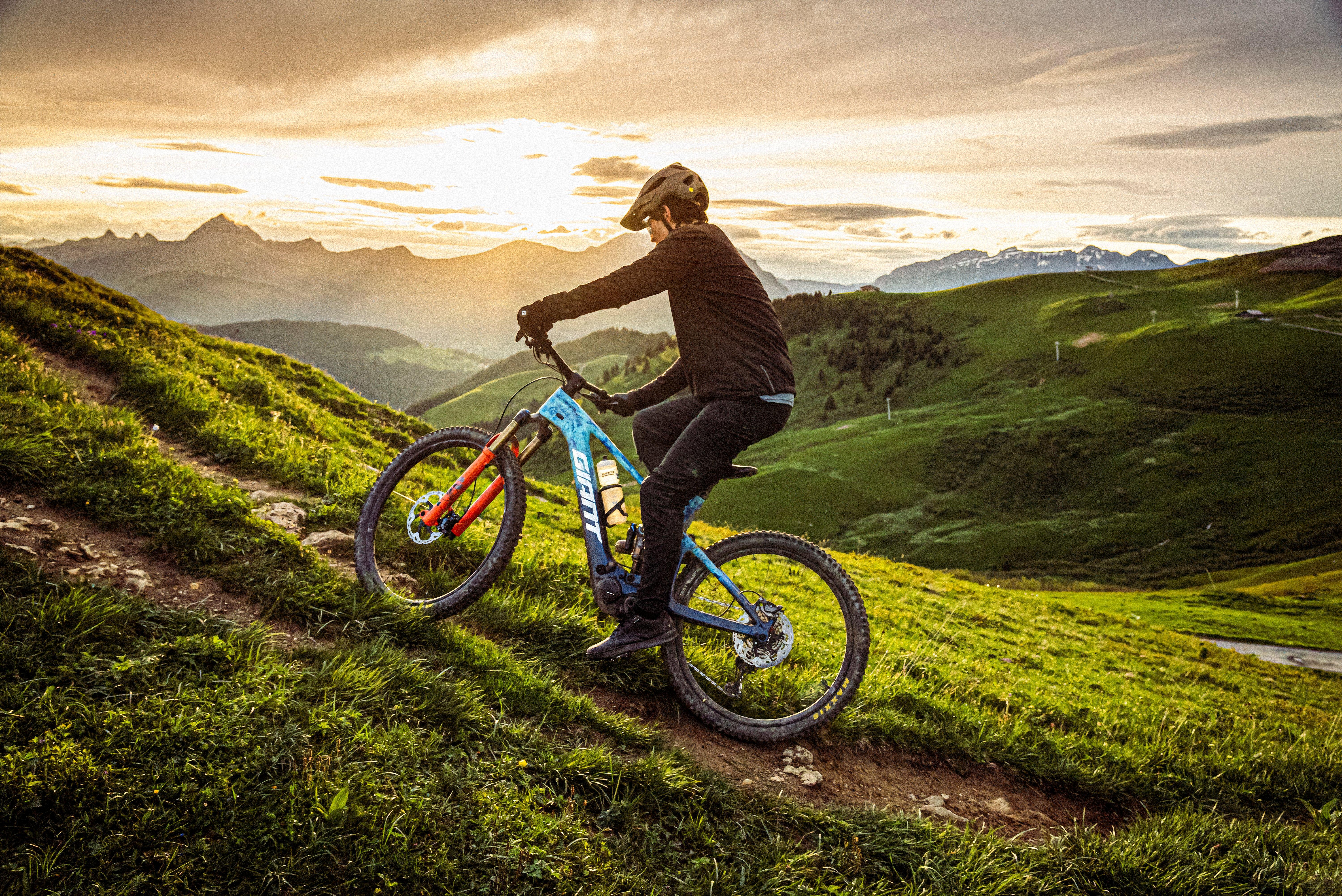 electric bicycle mountain EVELO Atlas Bike torque 130Nm sensor Electric Full Suspension Mountain Bikes
