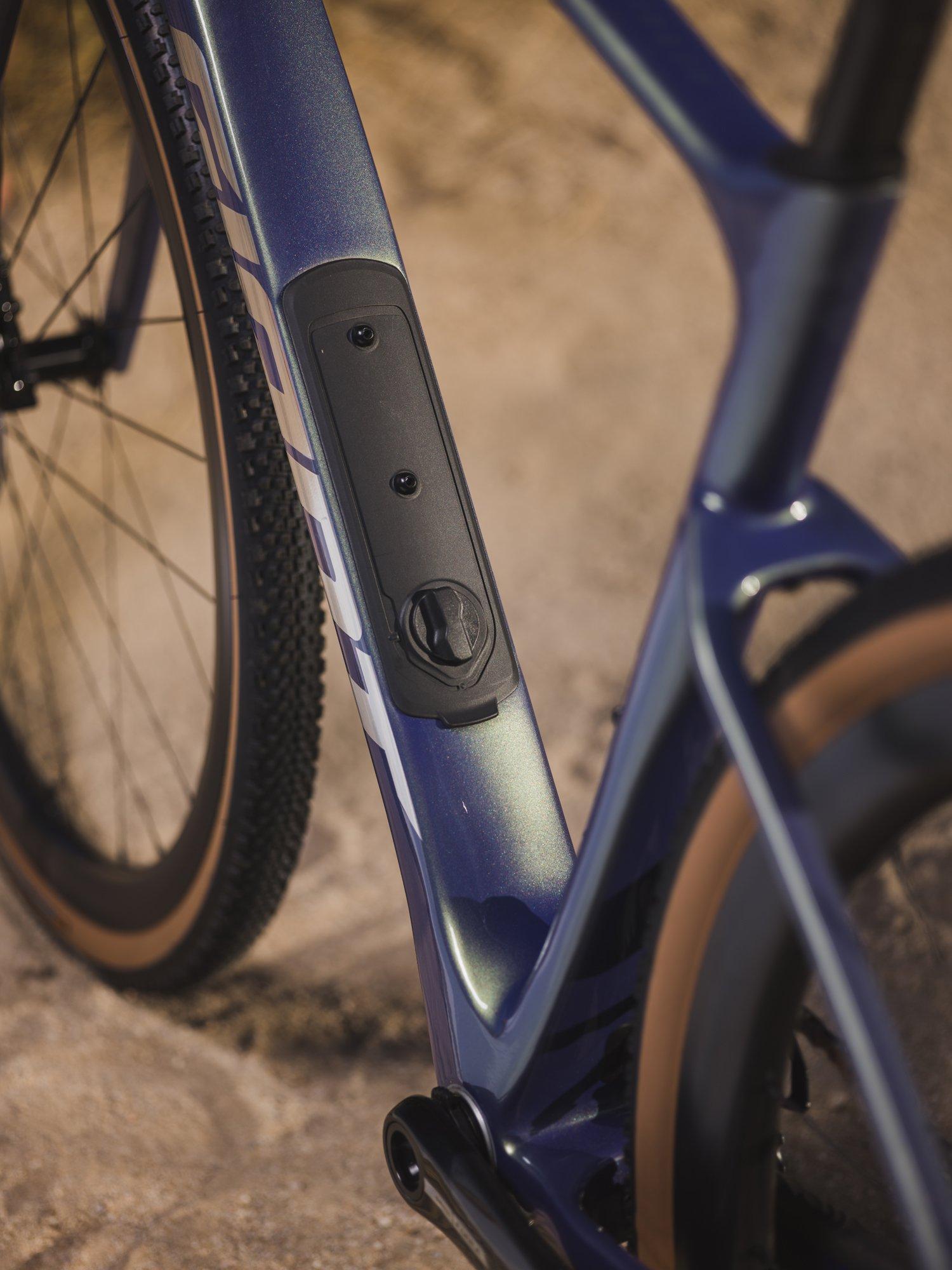 frame storage on gravel bike