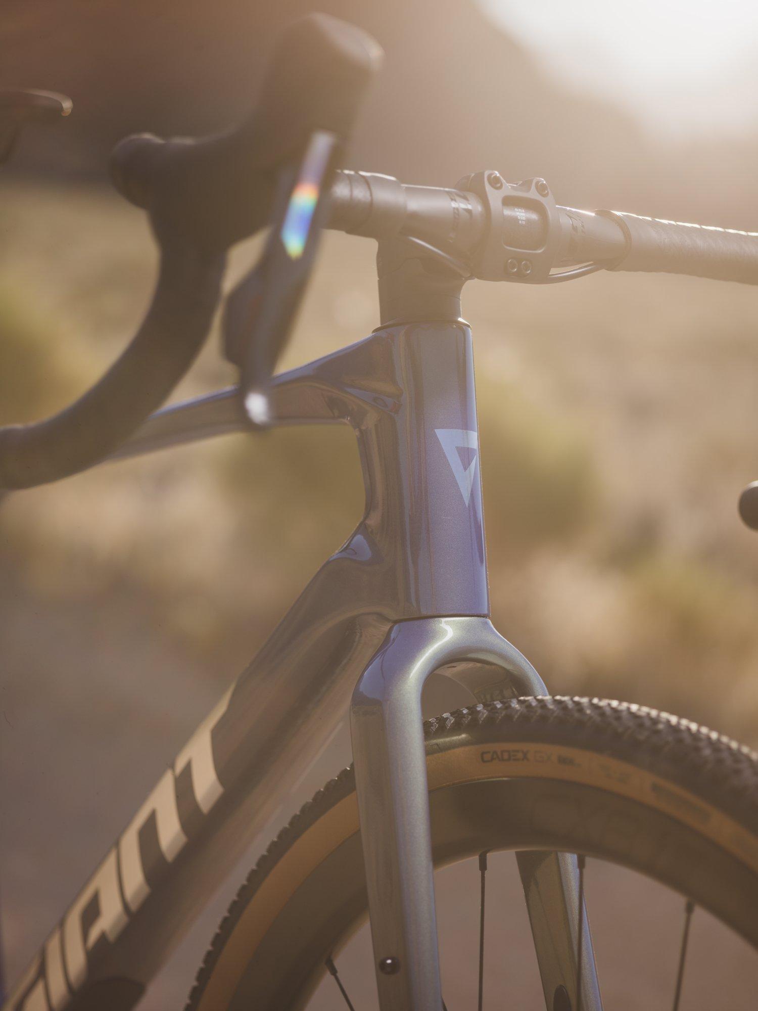 closeup of headtube and handlebar on gravel bike