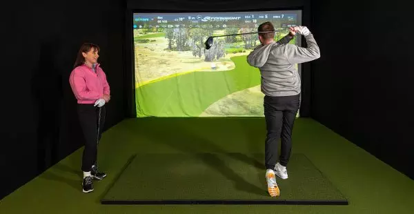 Golf Town - Come in and play Hero 2