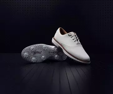 Sun Day Red - Pioneer Cypress Spiked Golf Shoe