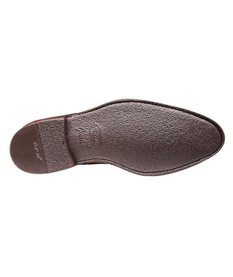 Chaussure lacée en cuir texturé image 2