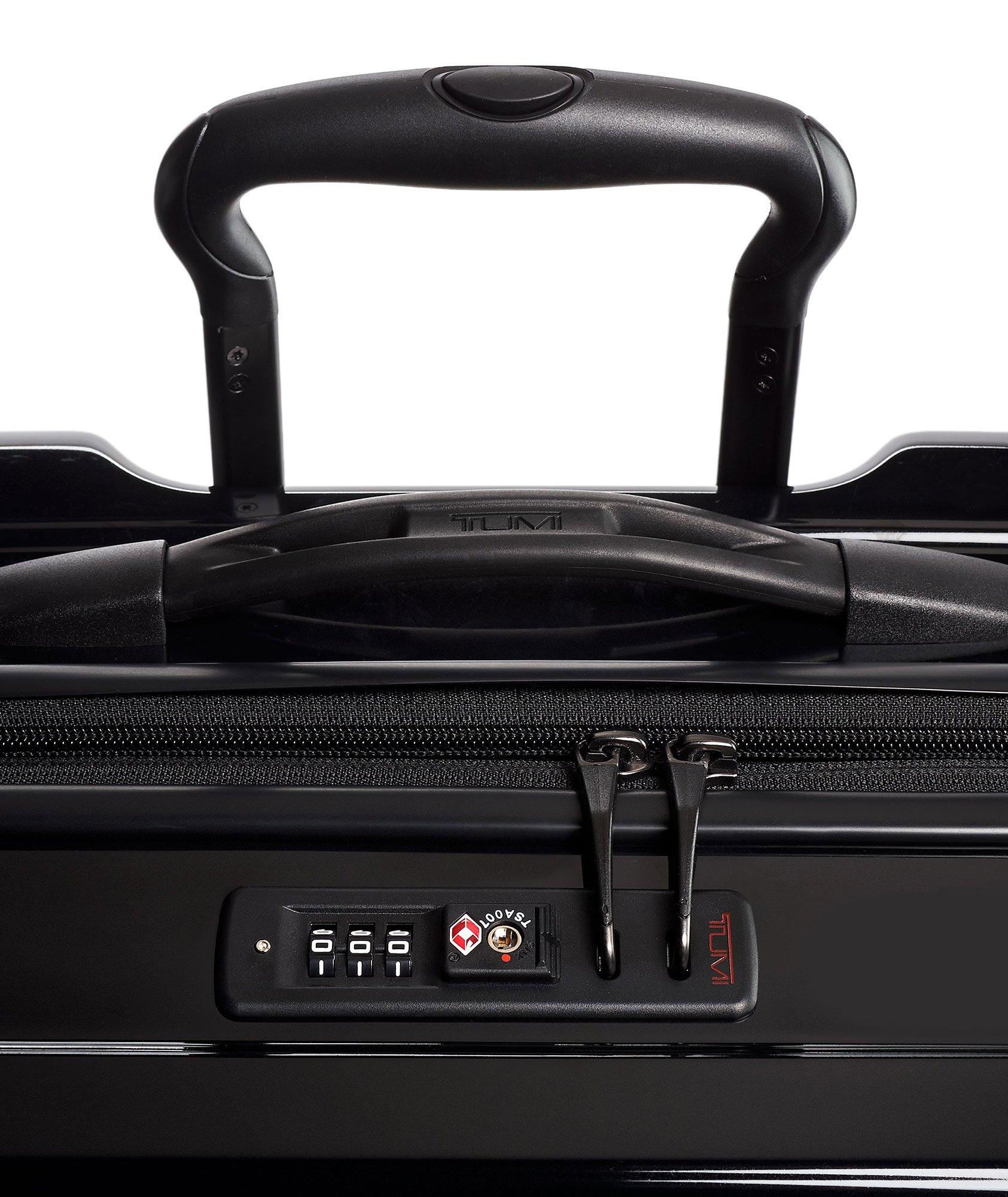 Extended Trip Expandable 4-Wheeled Suitcase image 4