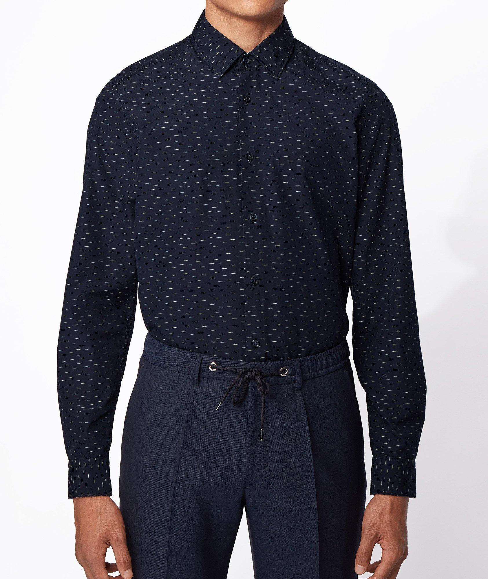 Chemise en coton de coupe amincie image 1