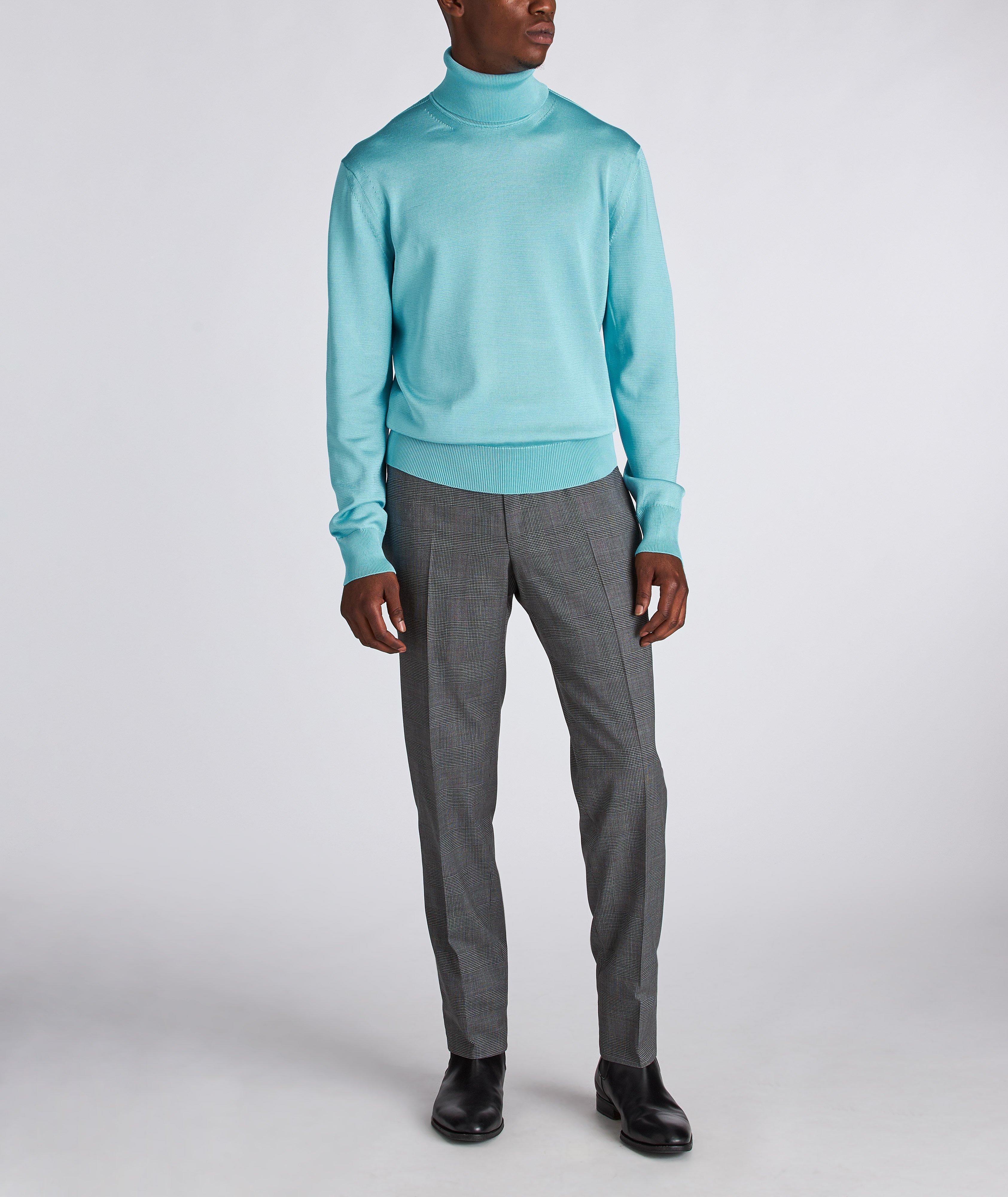 Silk-Wool Turtleneck image 4