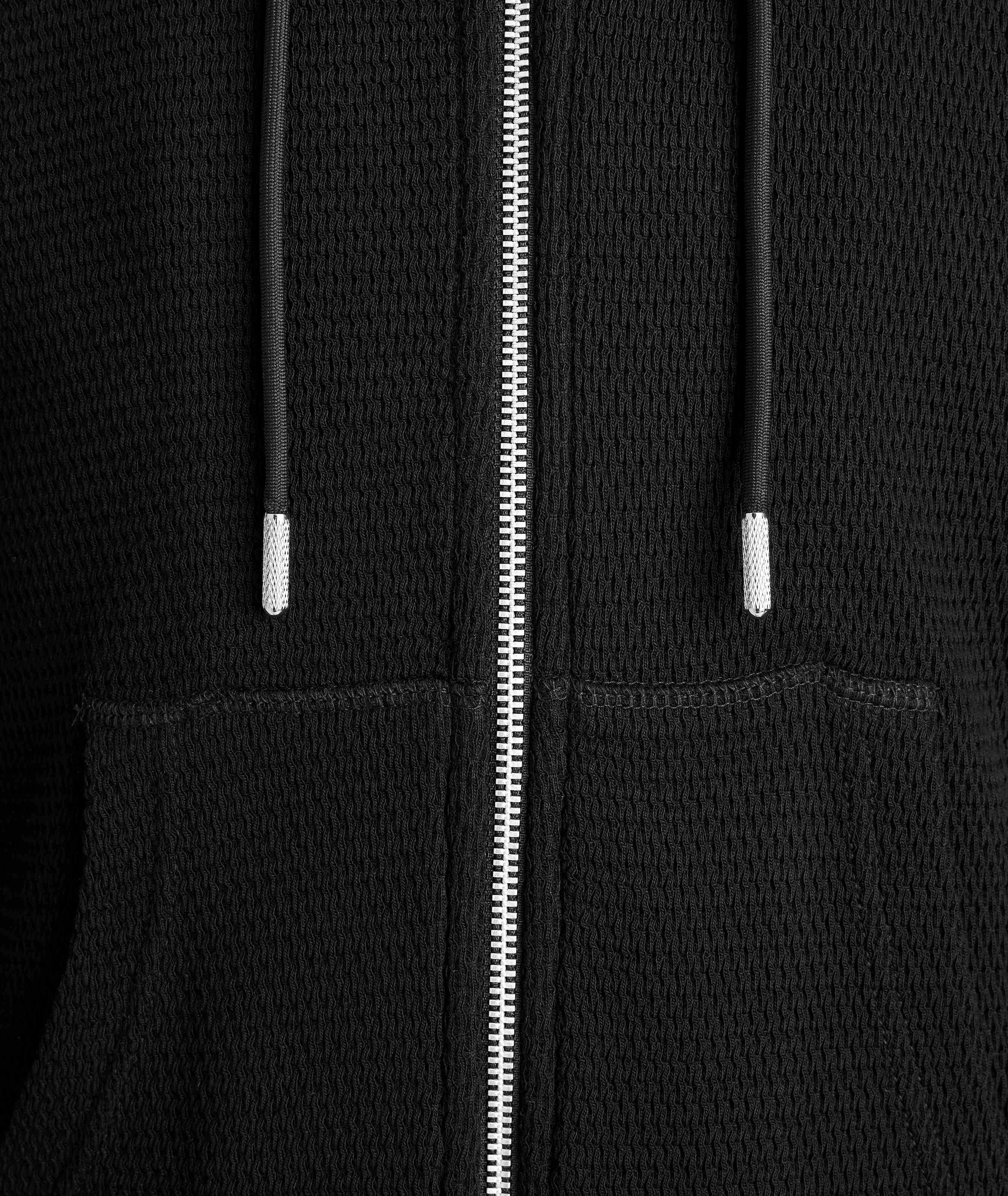 Thumbnail to select image 3