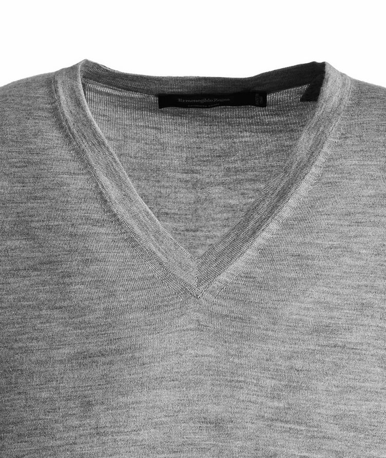 Cashseta Light Cashmere-Silk V-Neck Sweater image 1