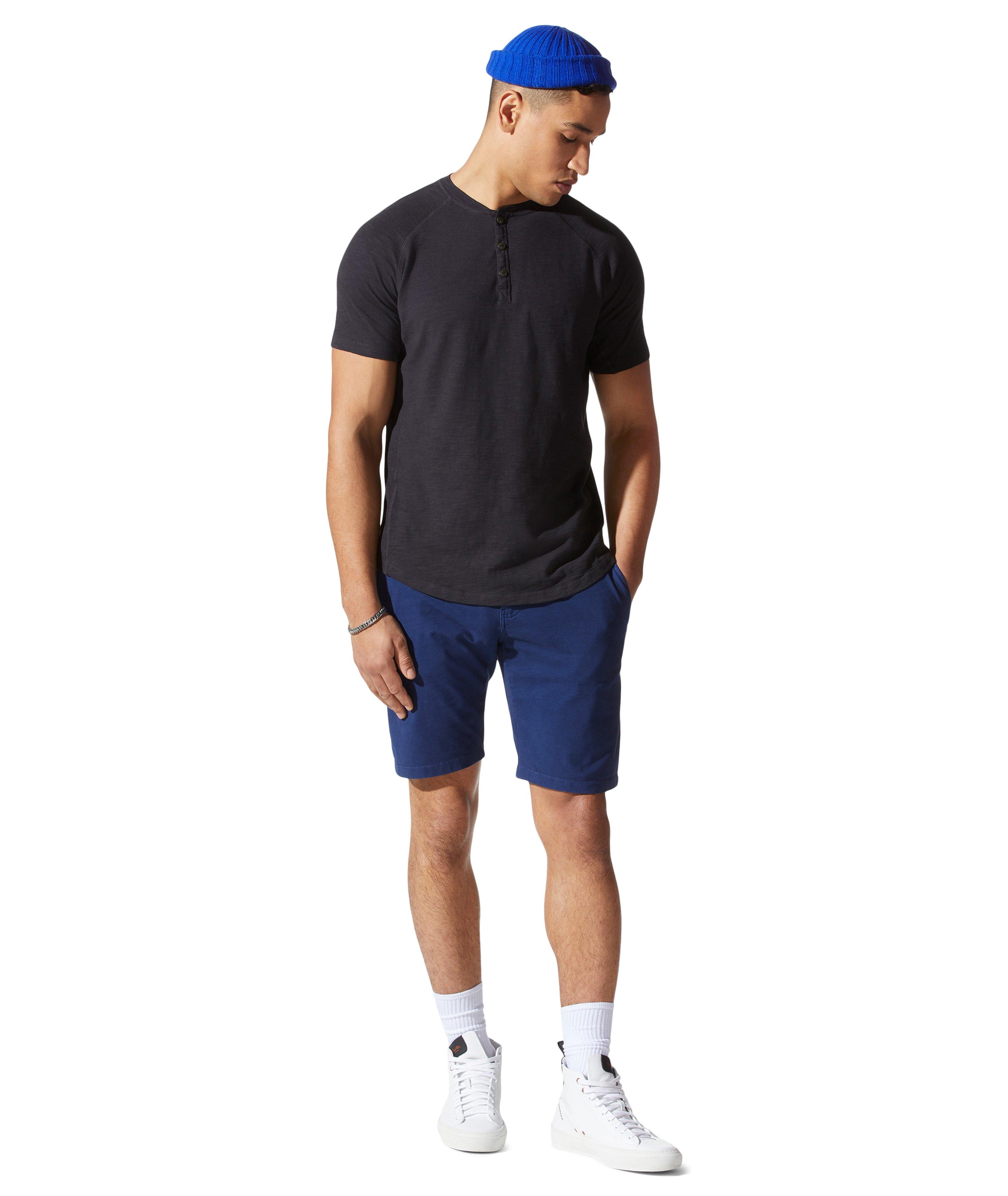 Thumbnail to select image 2