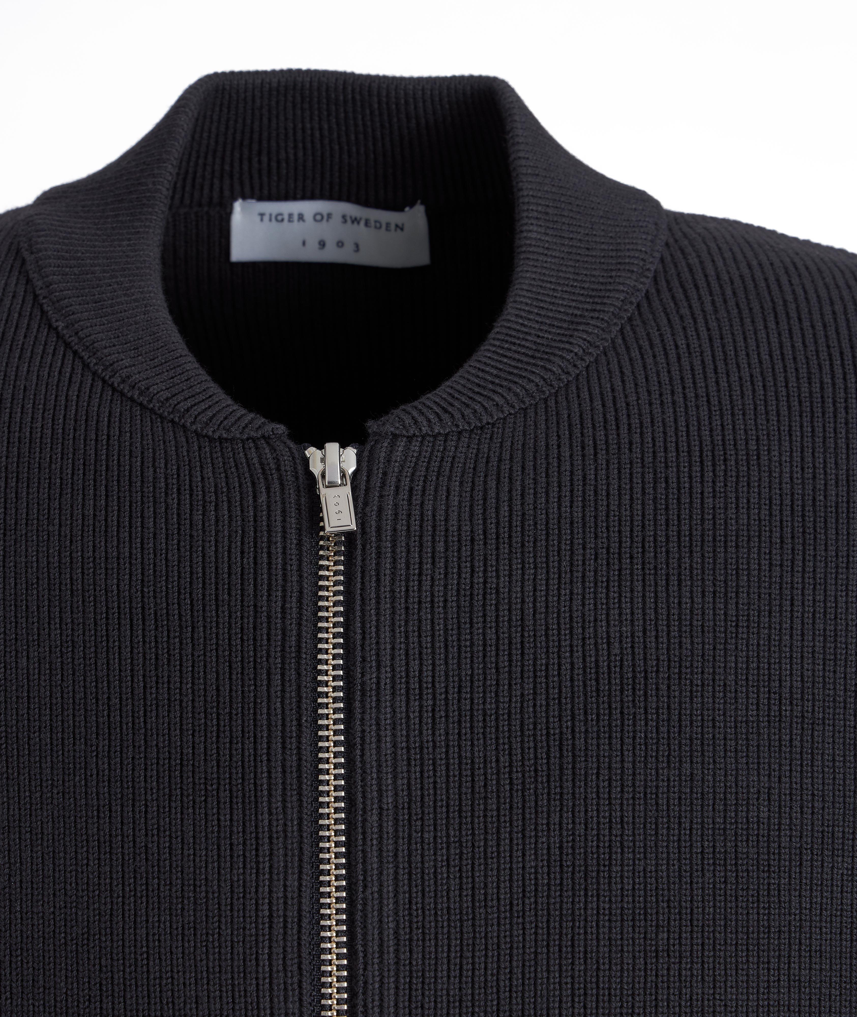 Lunar Organic Cotton Zip-Up Cardigan image 2