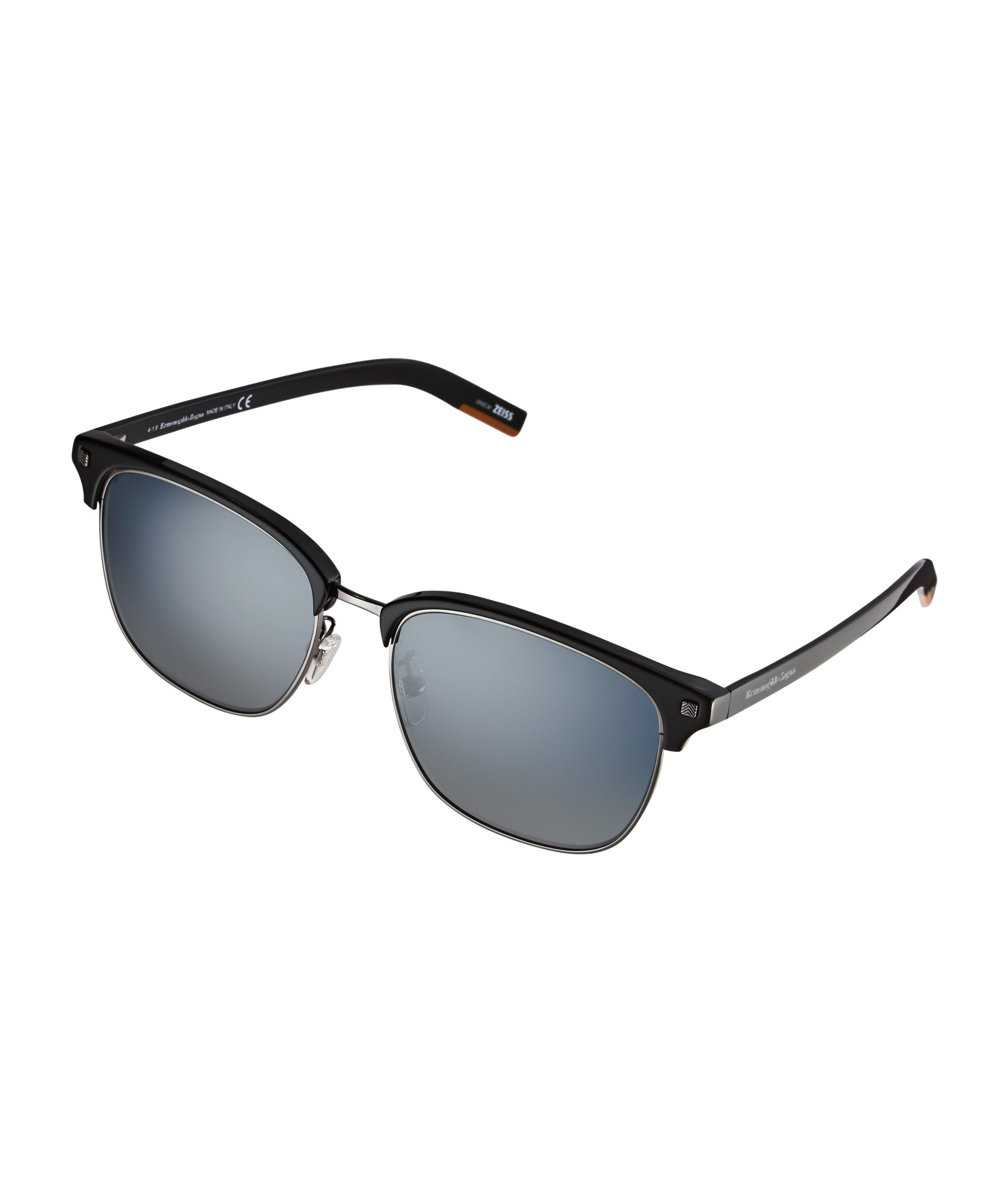 Lunettes de soleil carrées image 0