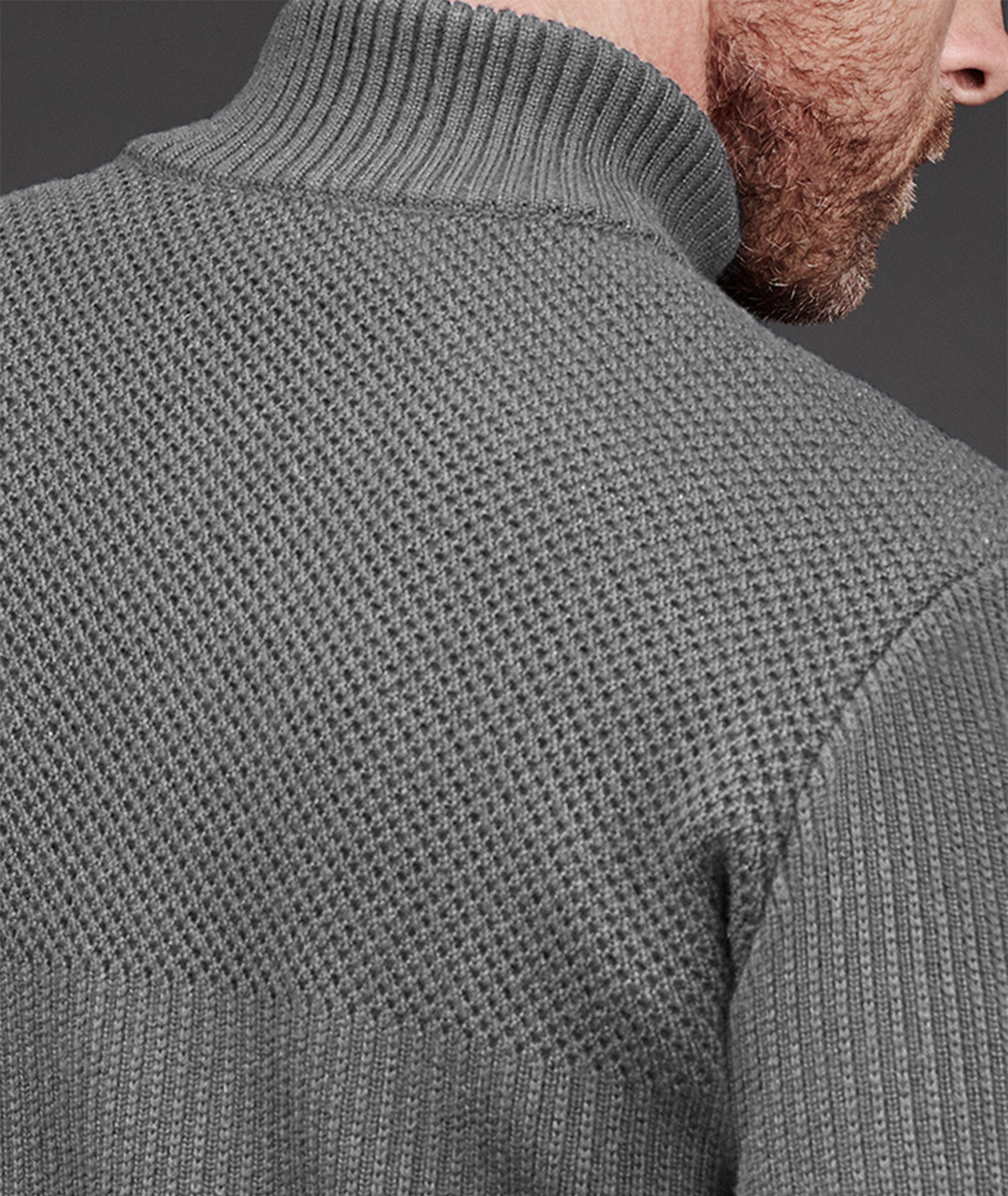 HyBridge Zip-Up Knit Sweater image 5