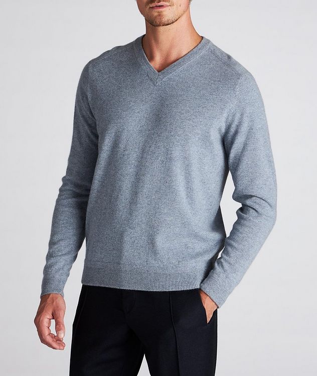V-Neck Cashmere Sweater picture 2