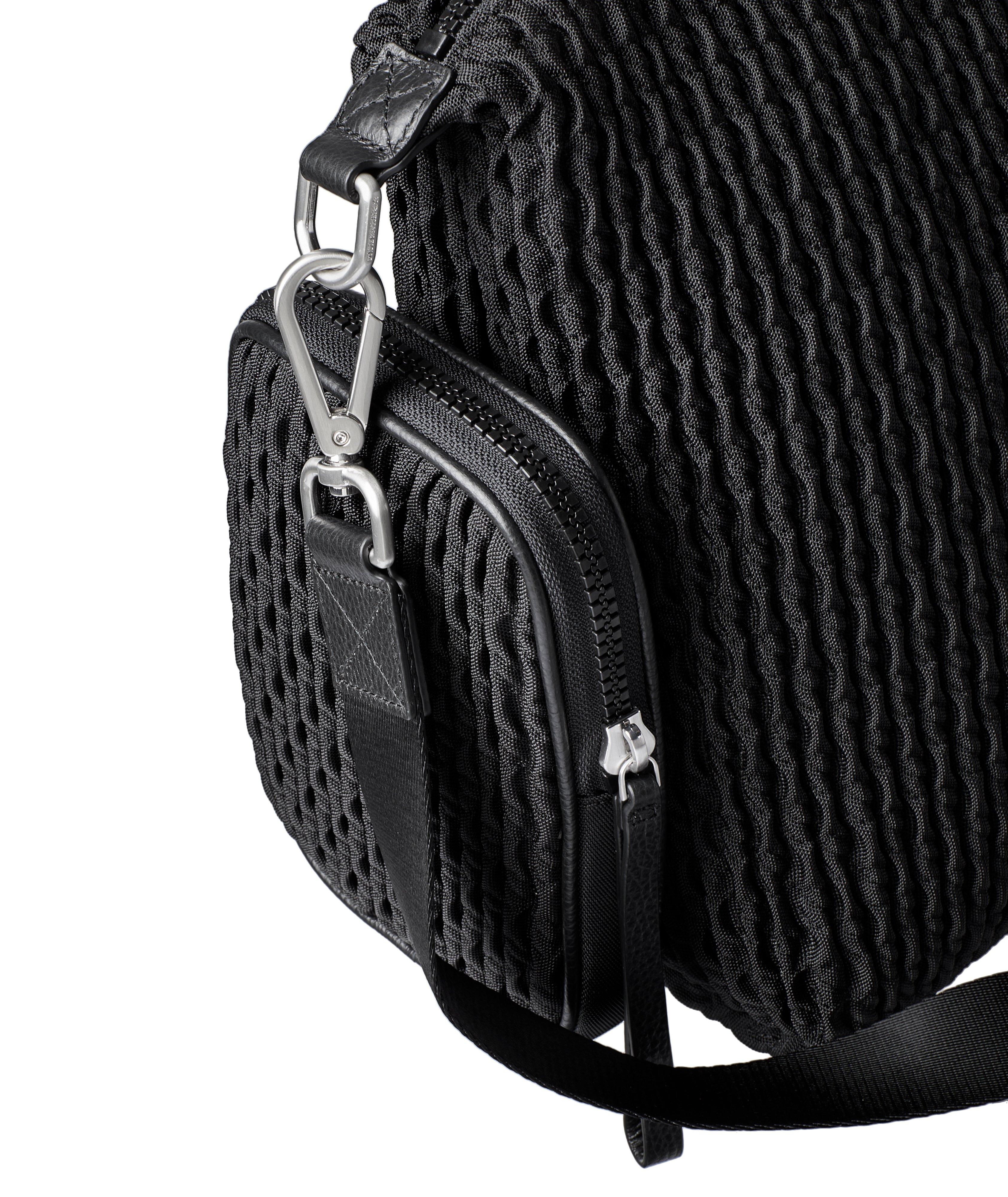 Thumbnail to select image 2