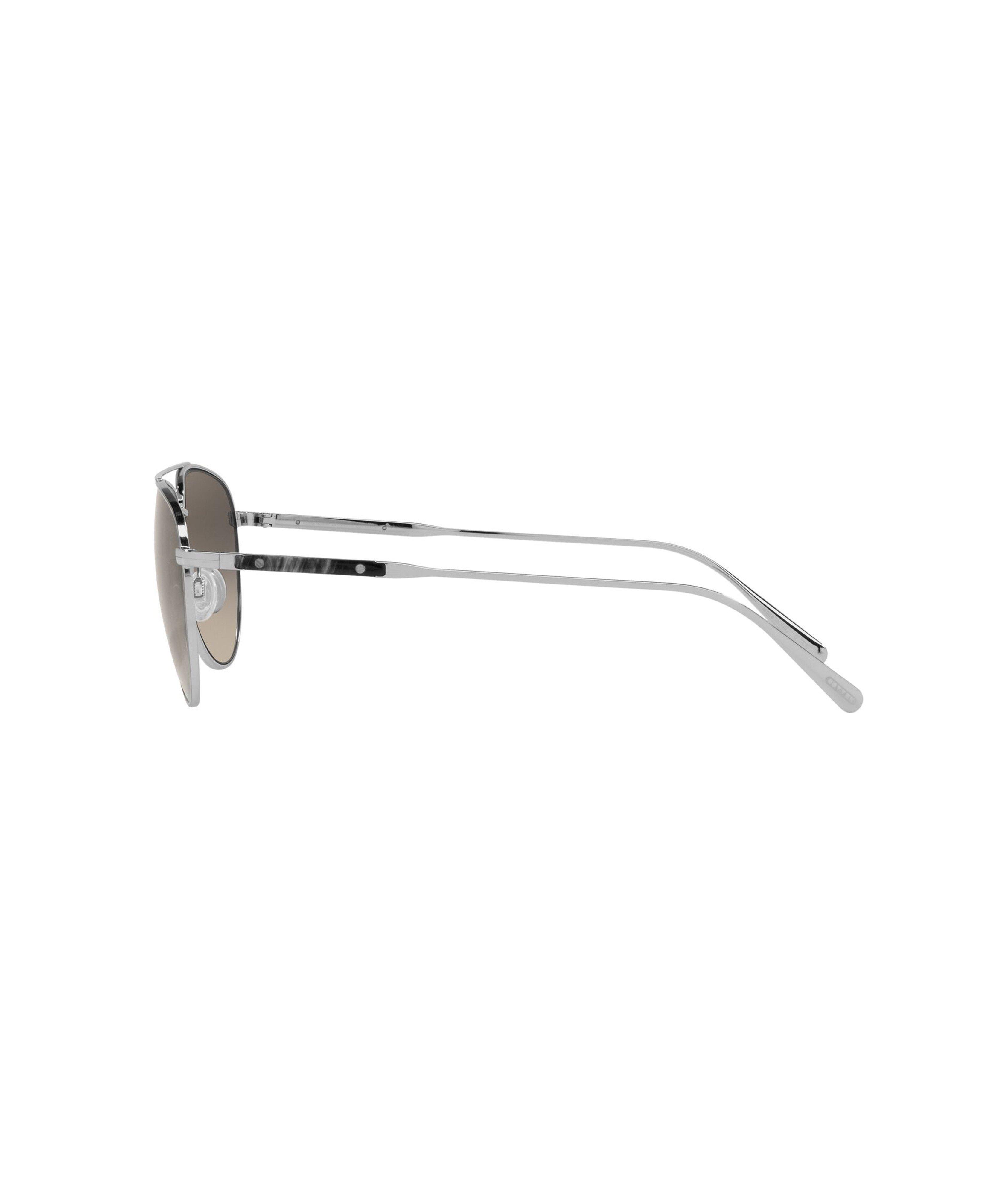 Disoriano Sunglasses image 2