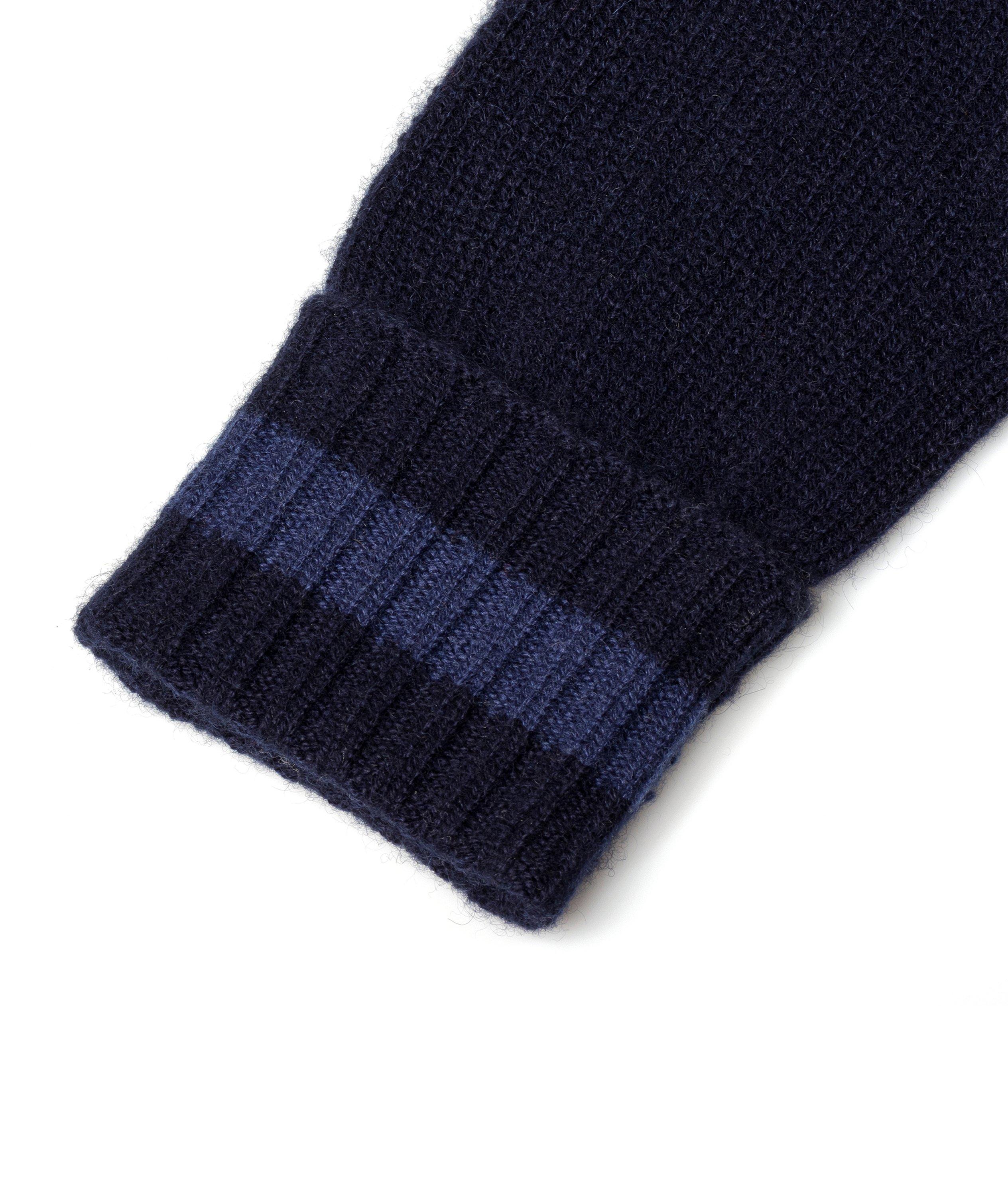Thumbnail to select image 2