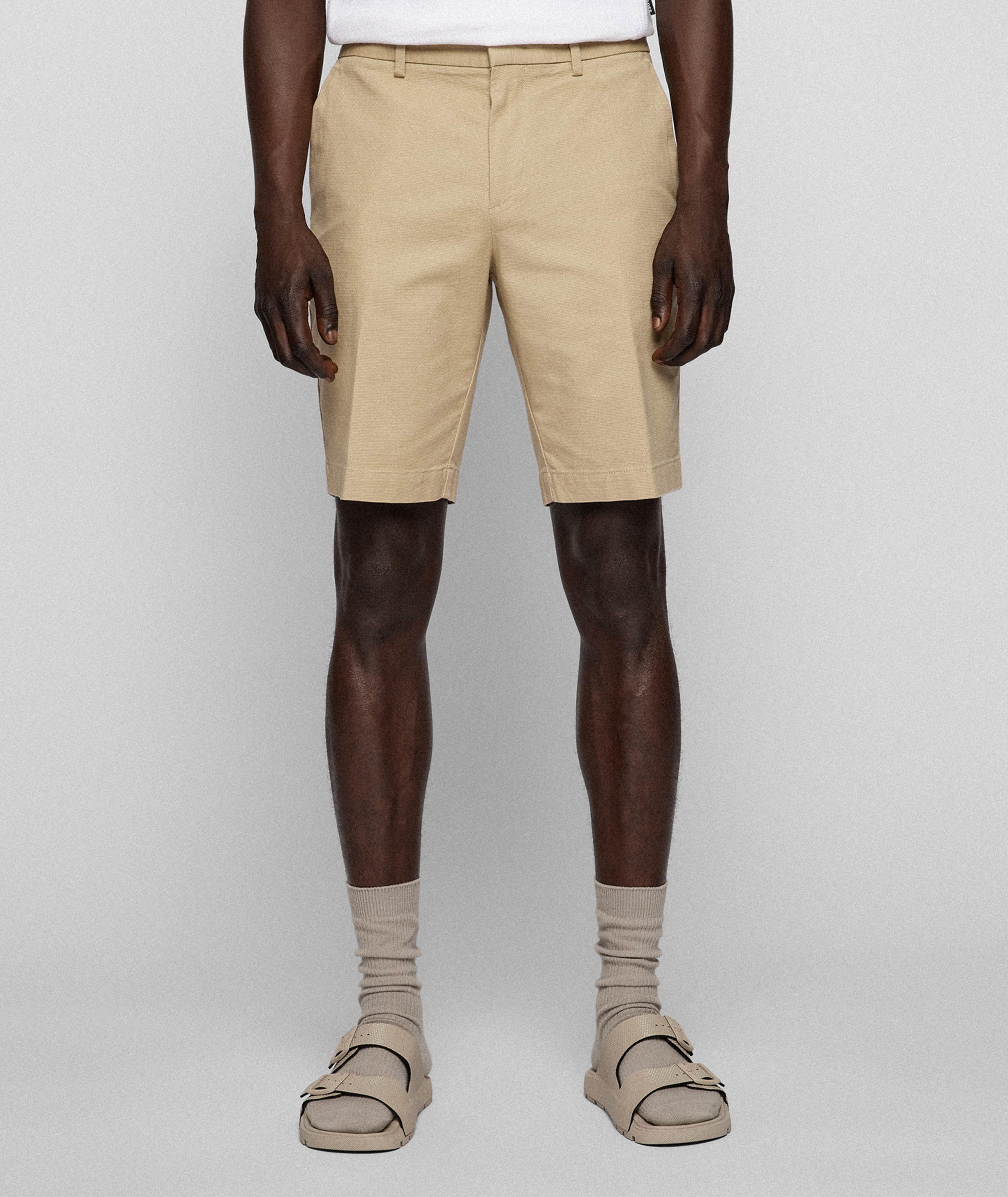 Short en coton extensible de coupe amincie image 1