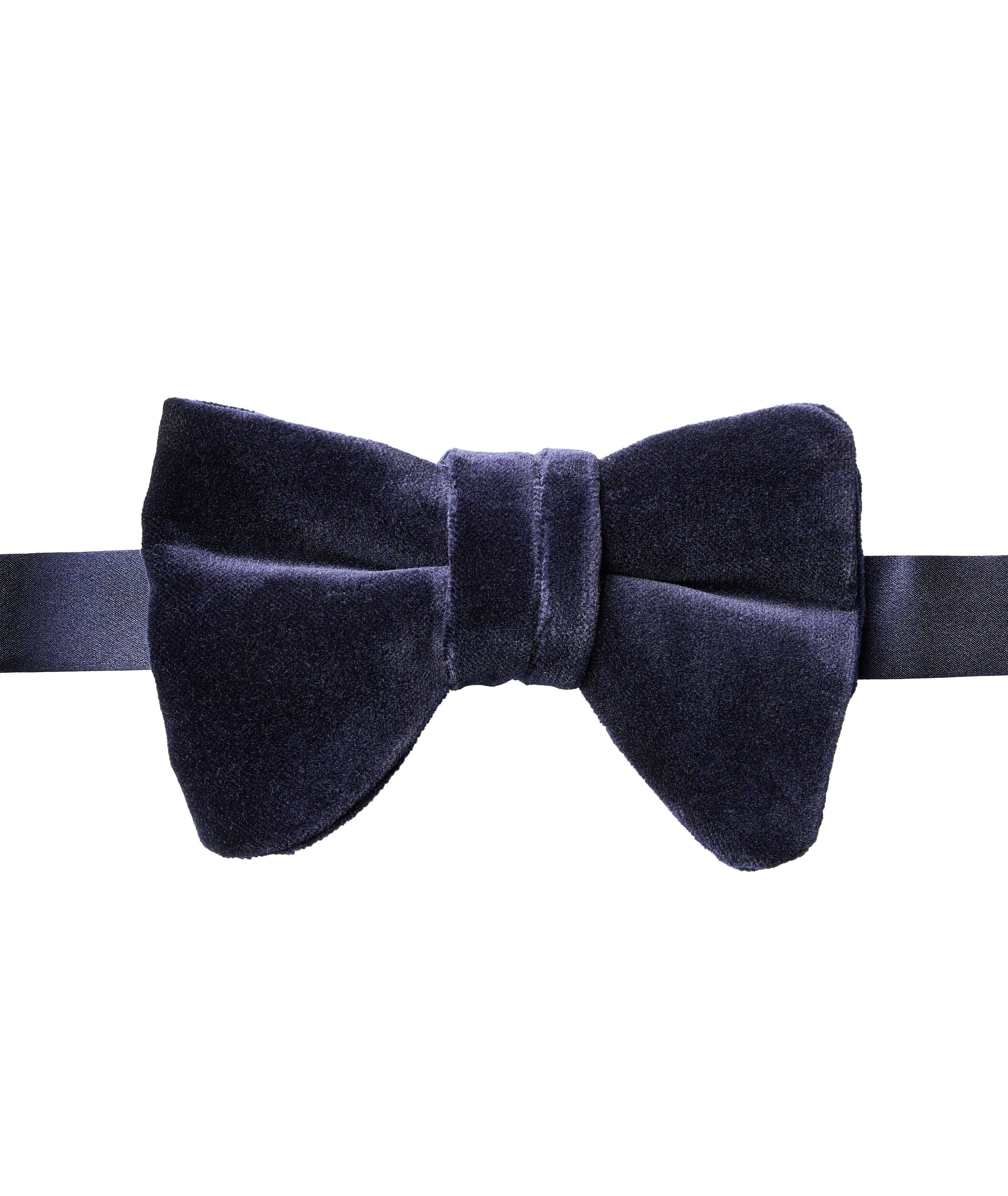 dion bow ties