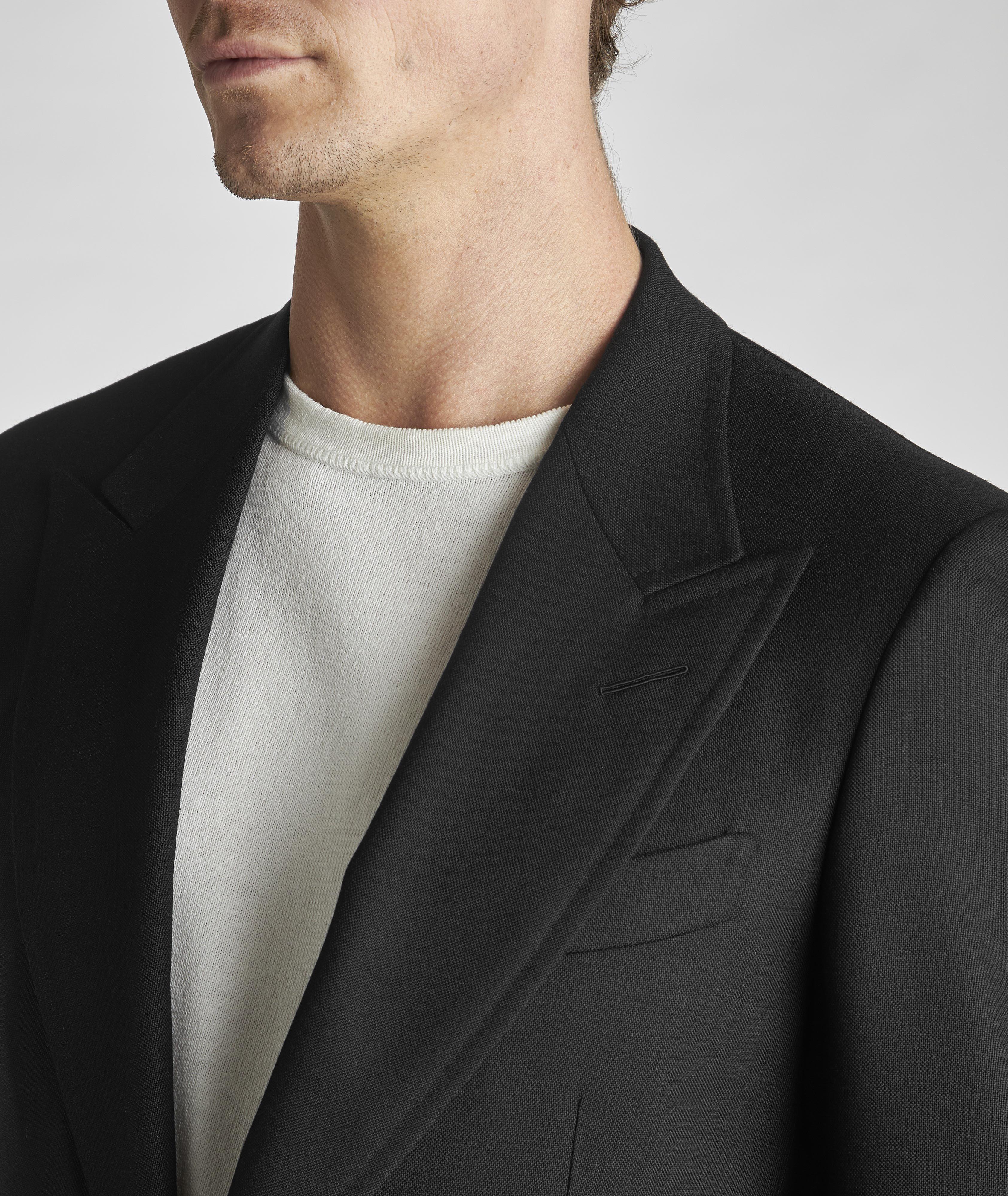 Thumbnail to select image 4