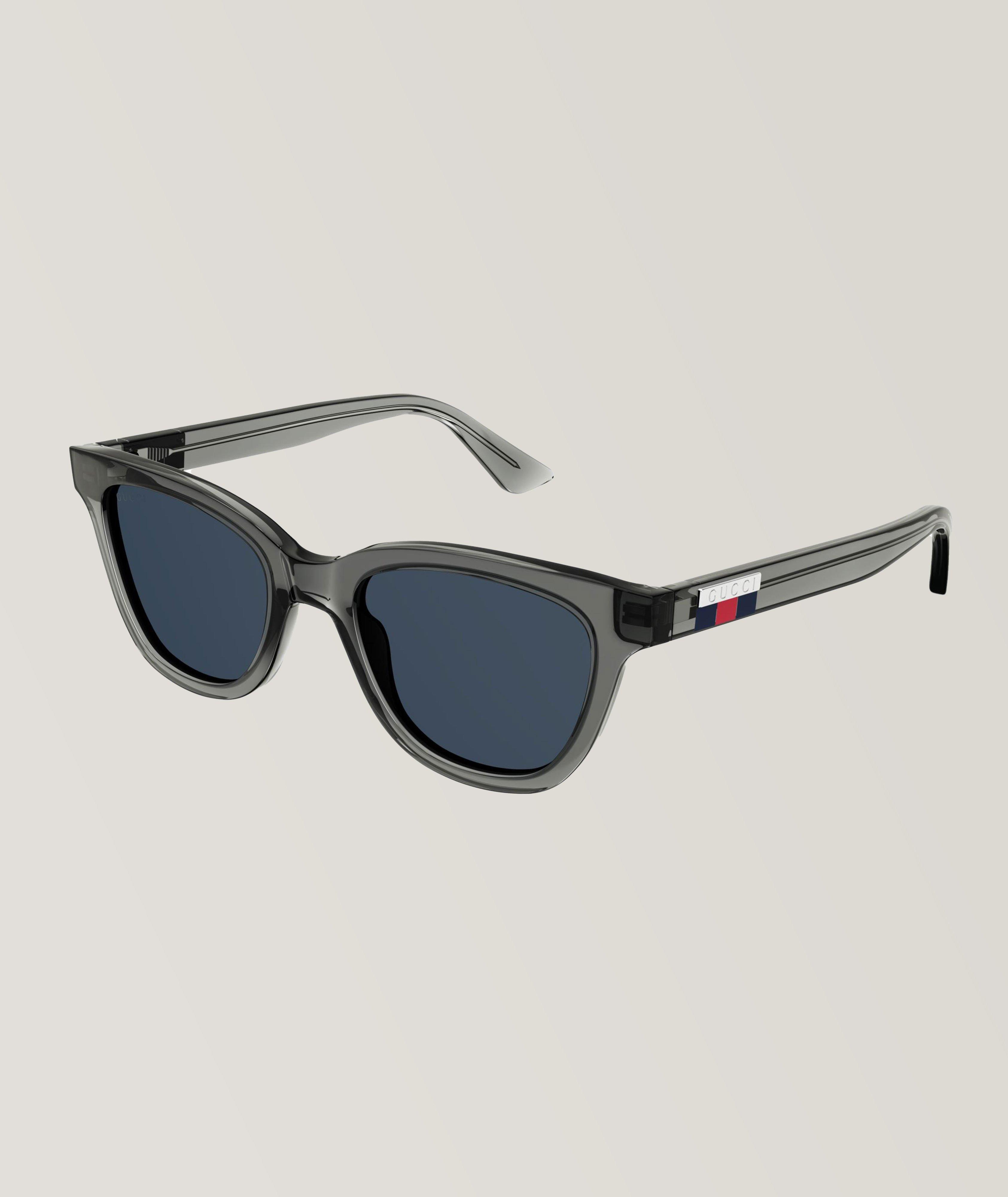 Lunettes de soleil avec logos image 0