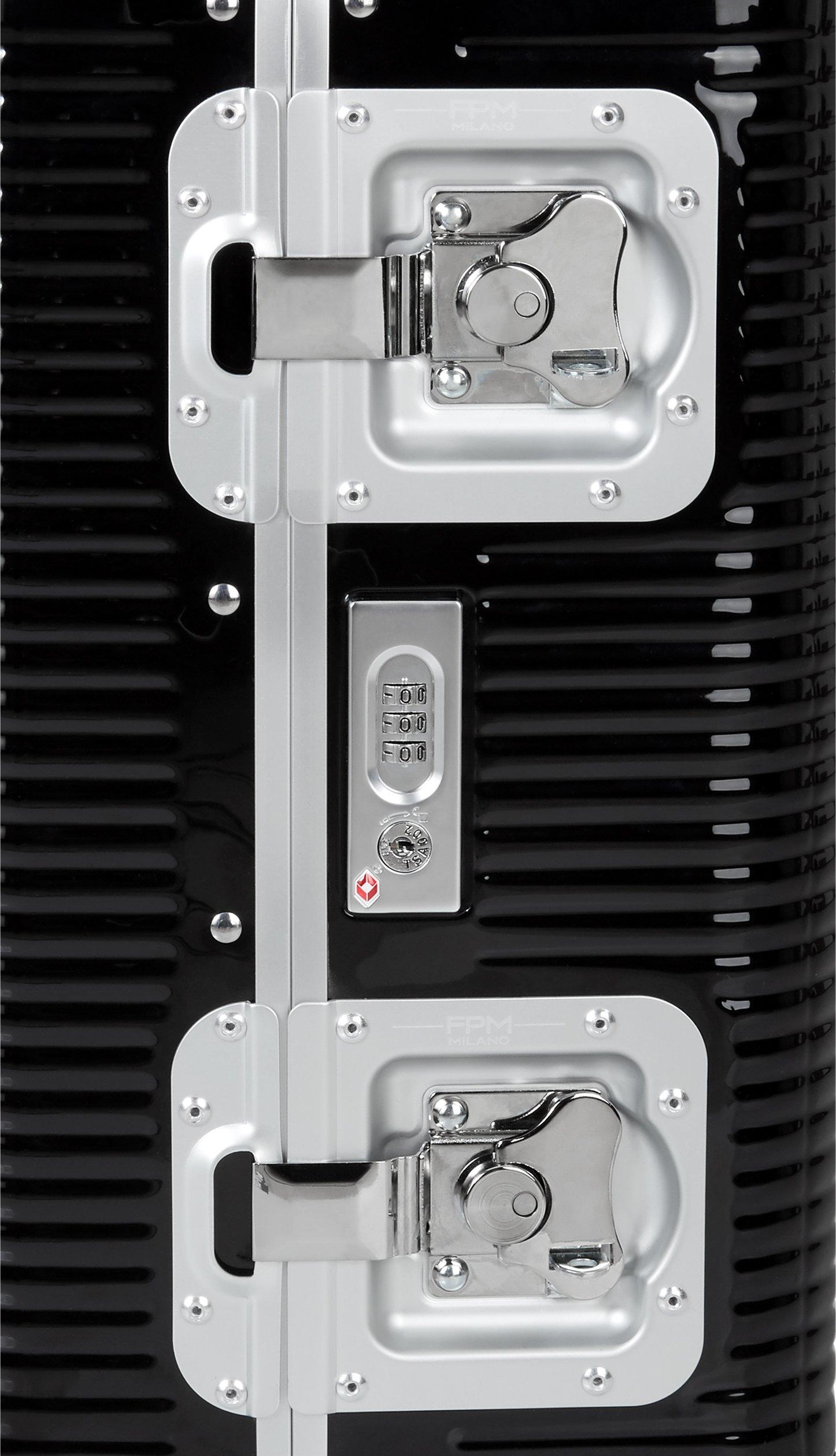 Thumbnail to select image 4