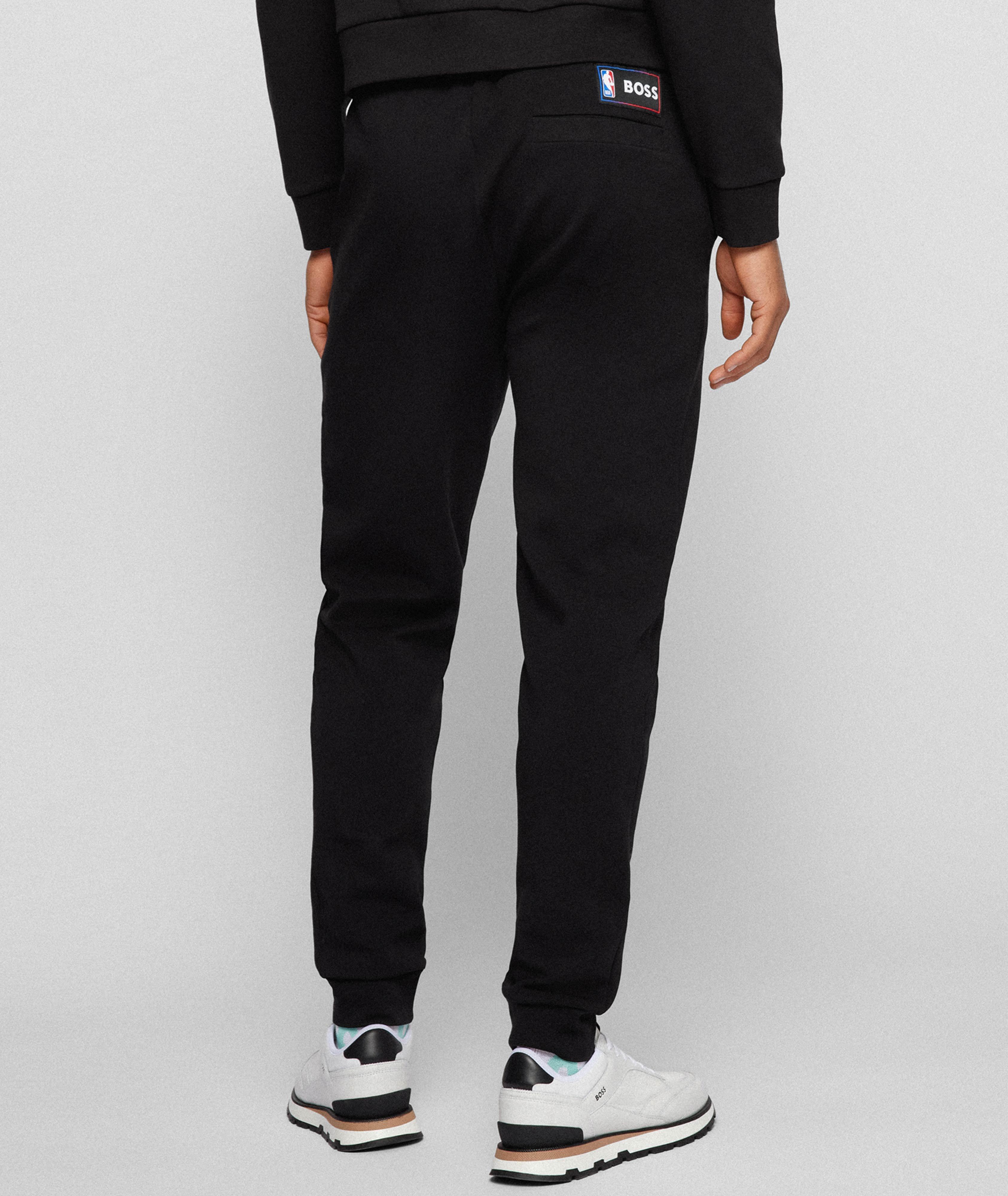 Pantalon sport avec logos, collection NBA image 2