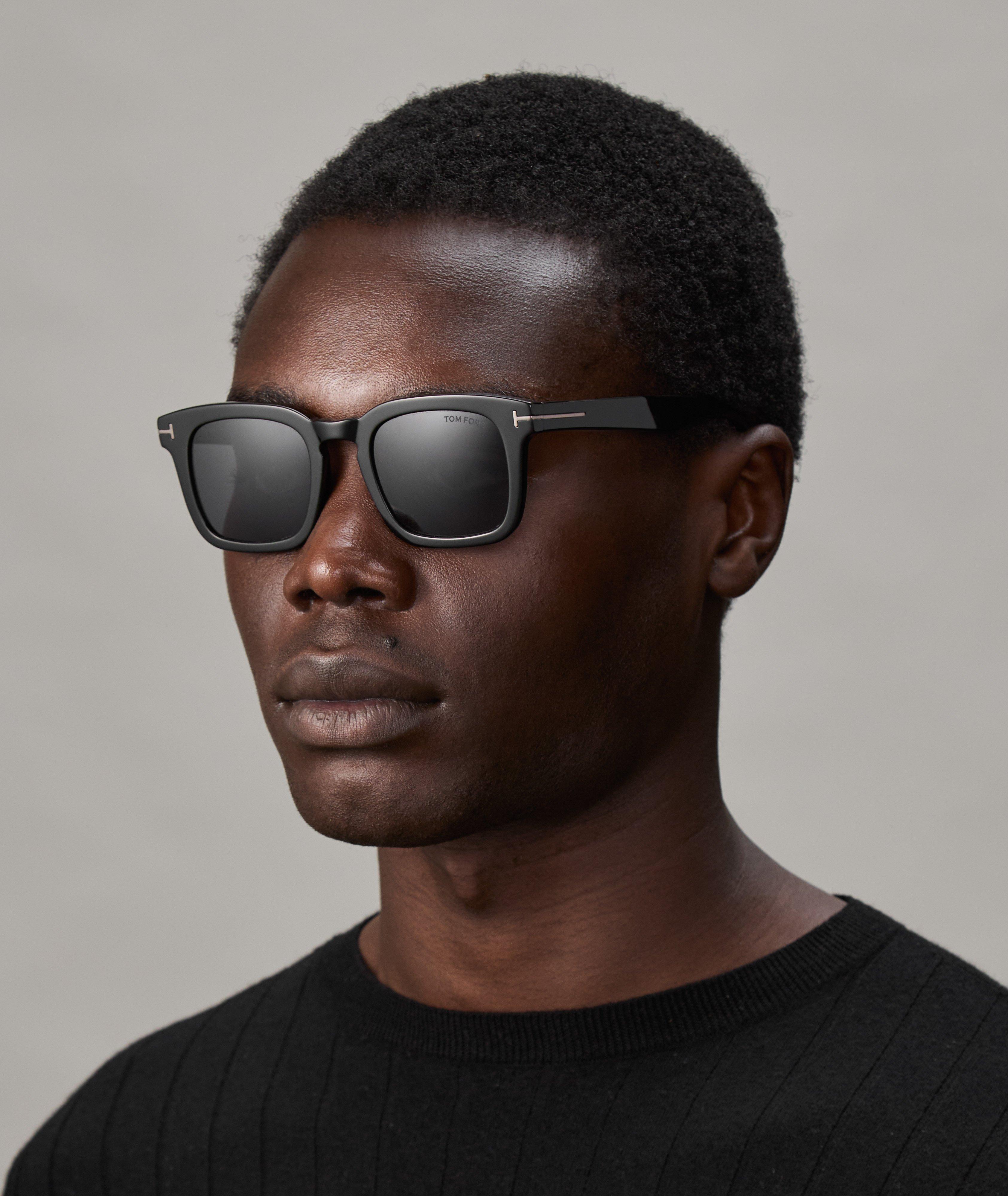 Thumbnail to select image 2