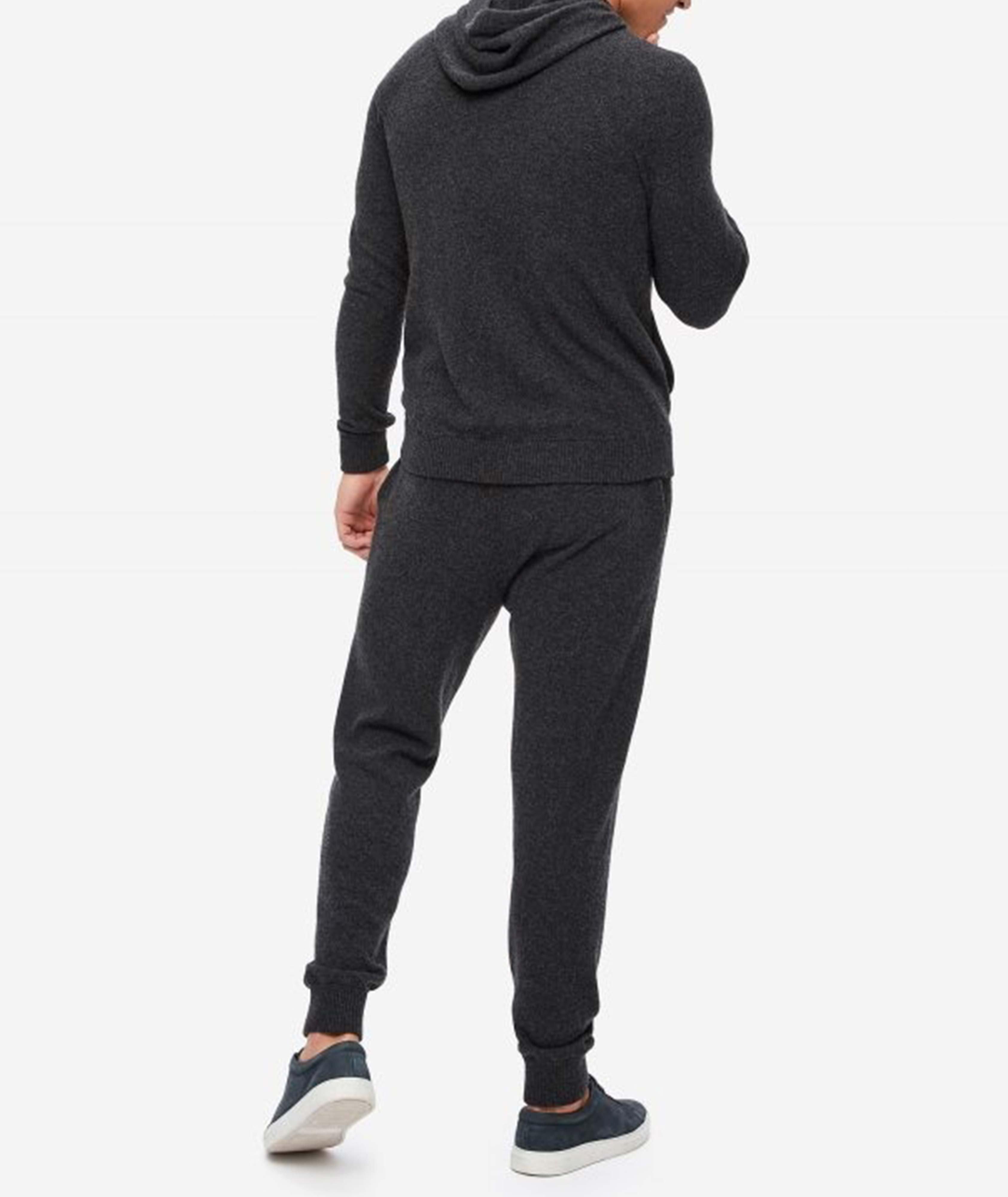 Thumbnail to select image 4