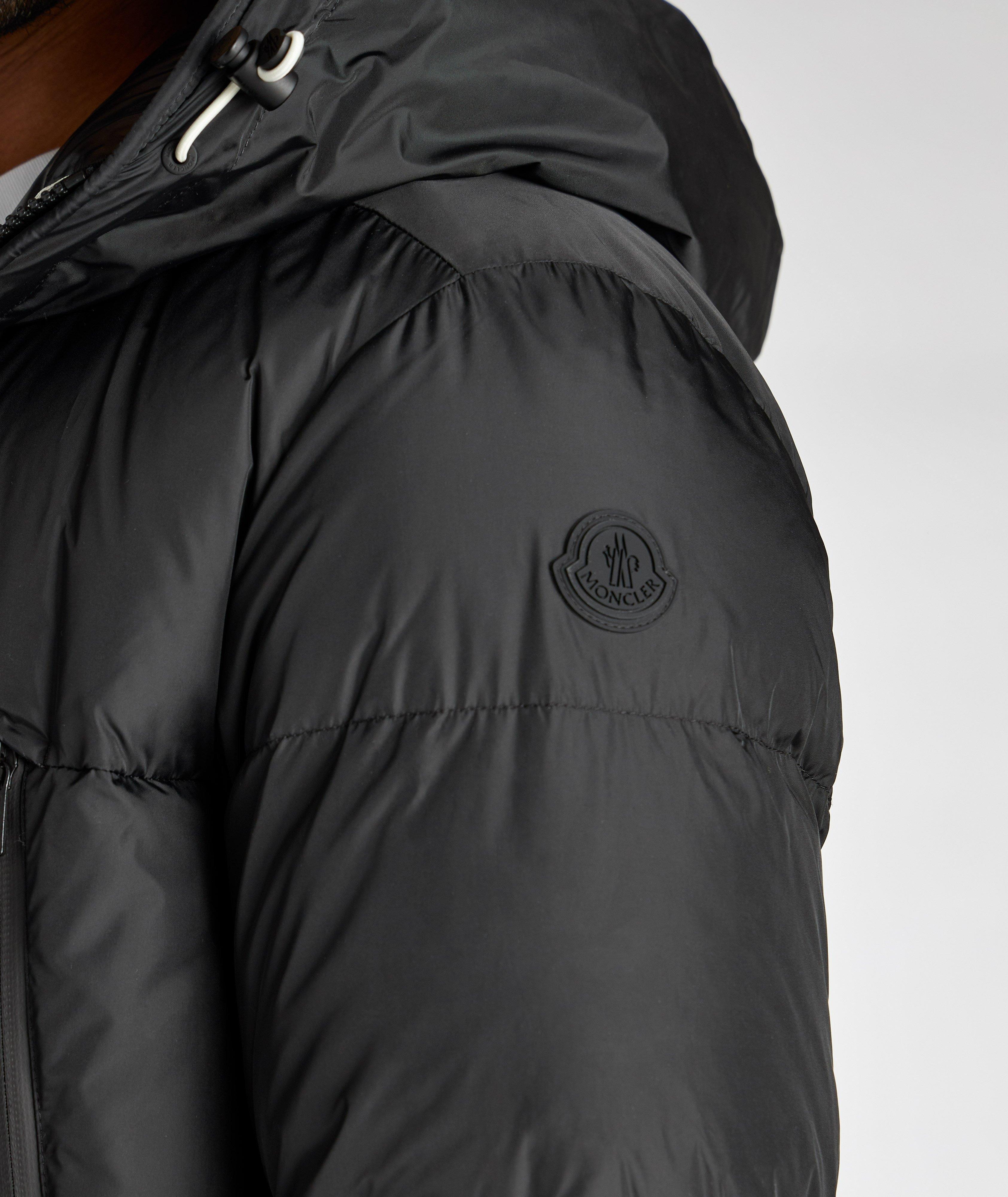 Moncler black cheap logo jacket