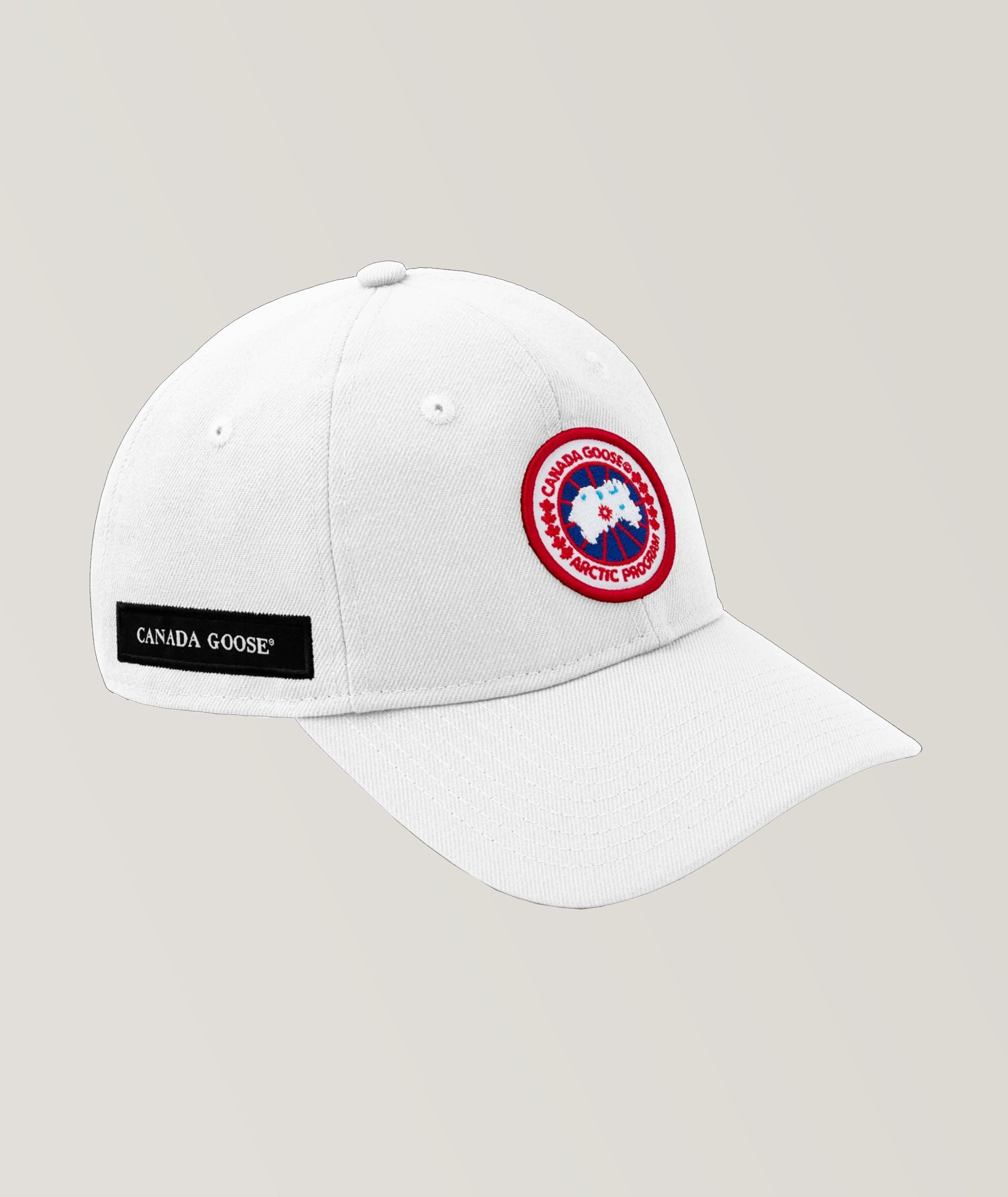 Casquette sport avec écusson de marque image 0