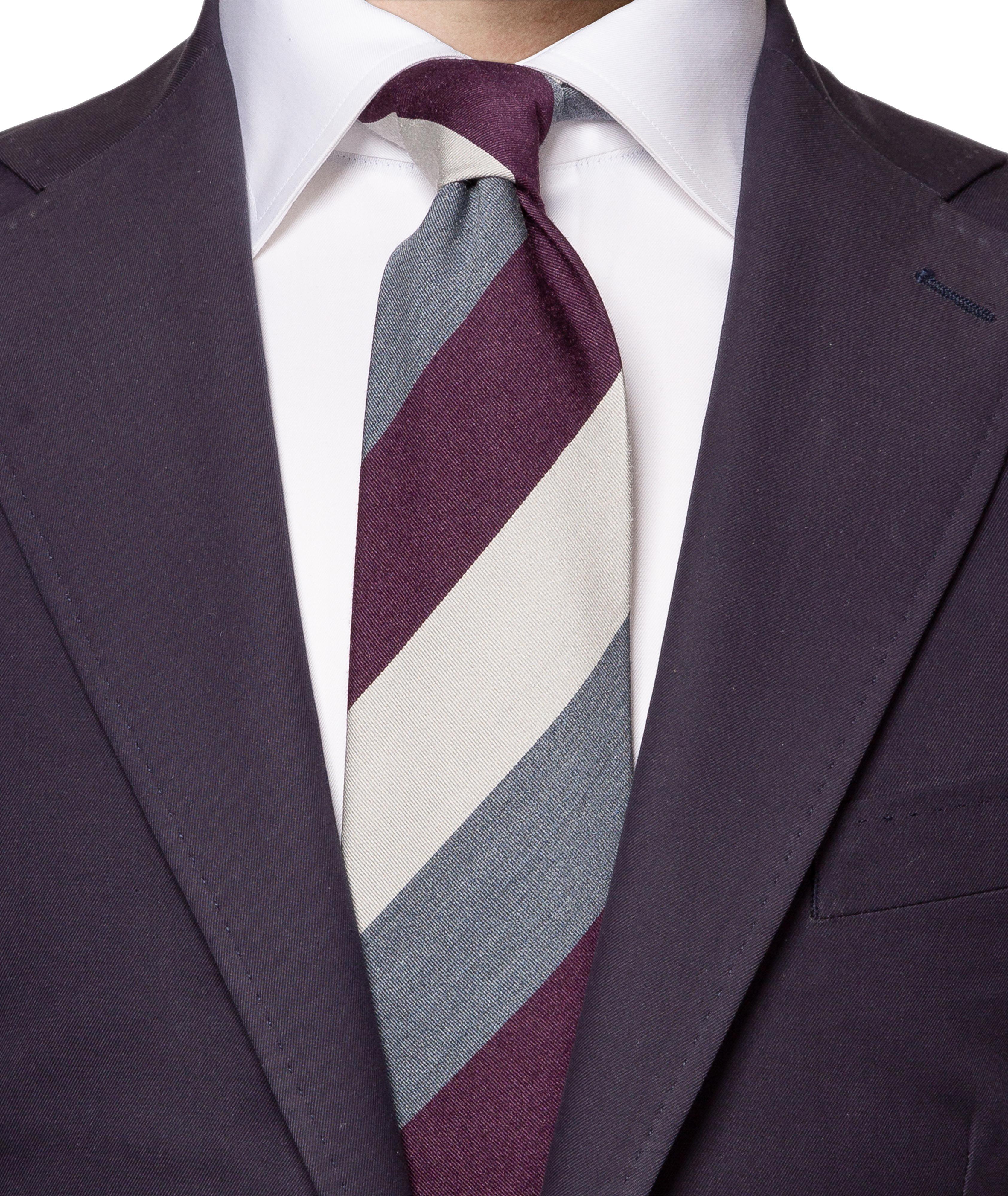 Cravate en soie et en coton à rayures image 1