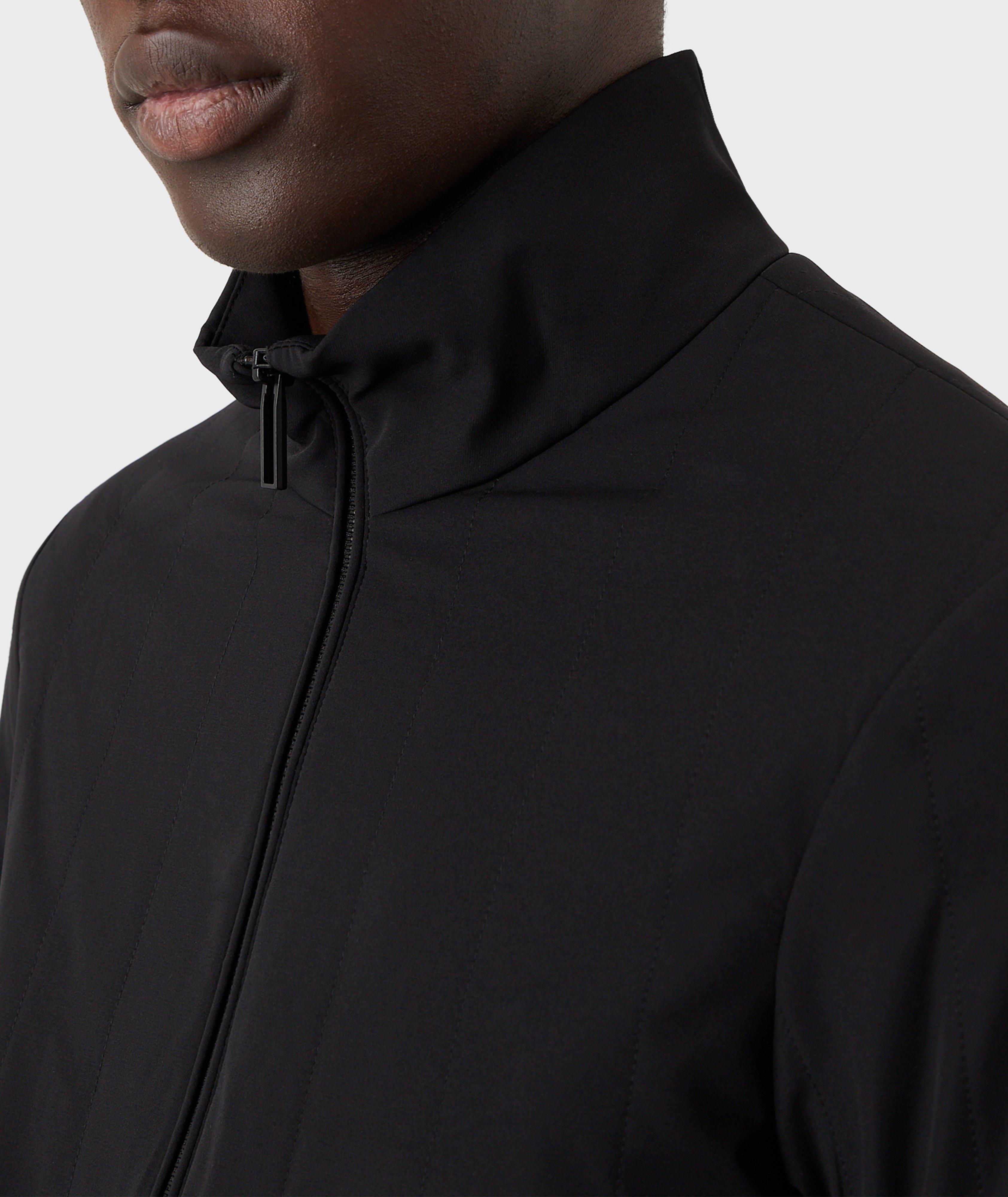 Thumbnail to select image 4