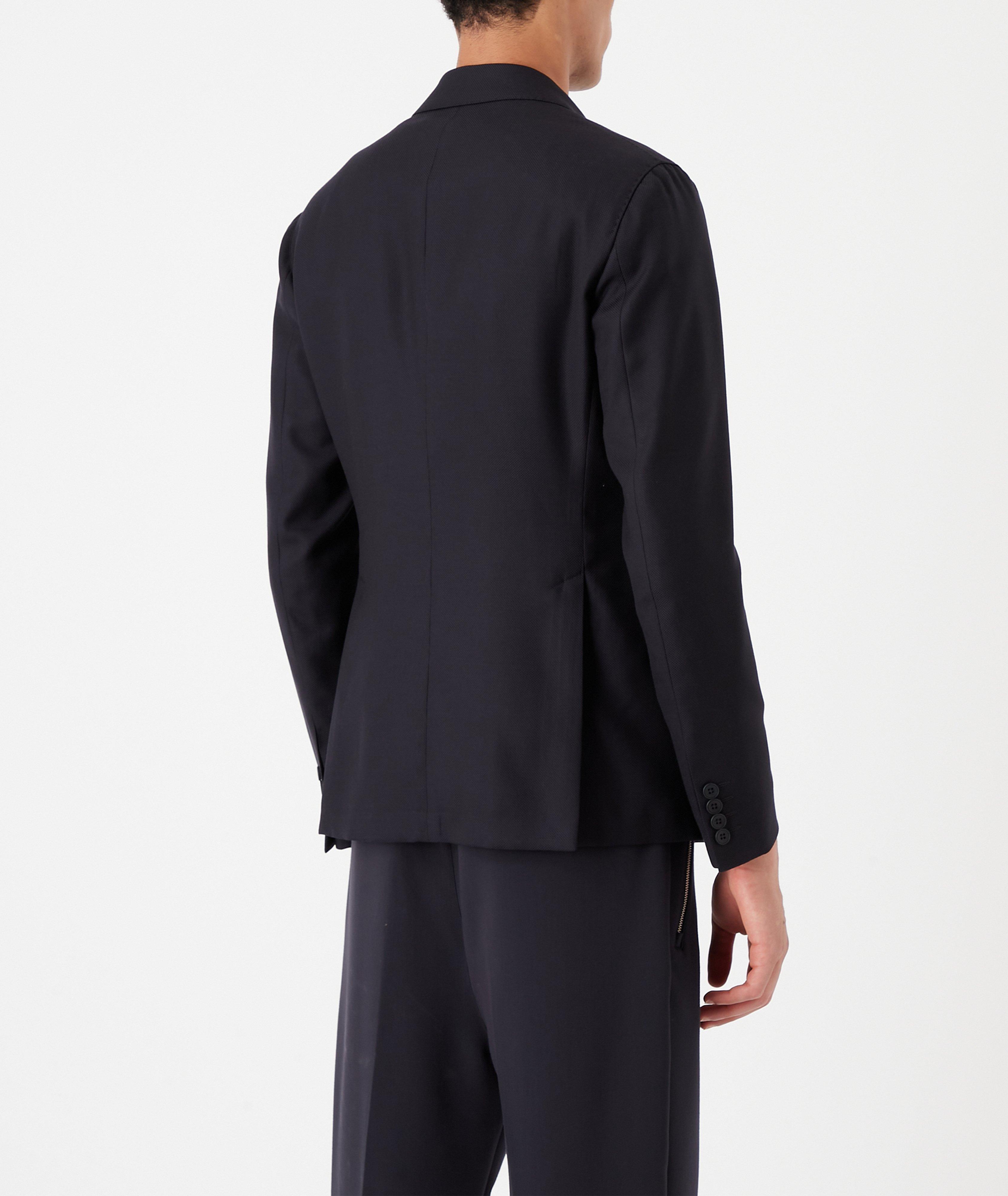 Thumbnail to select image 3