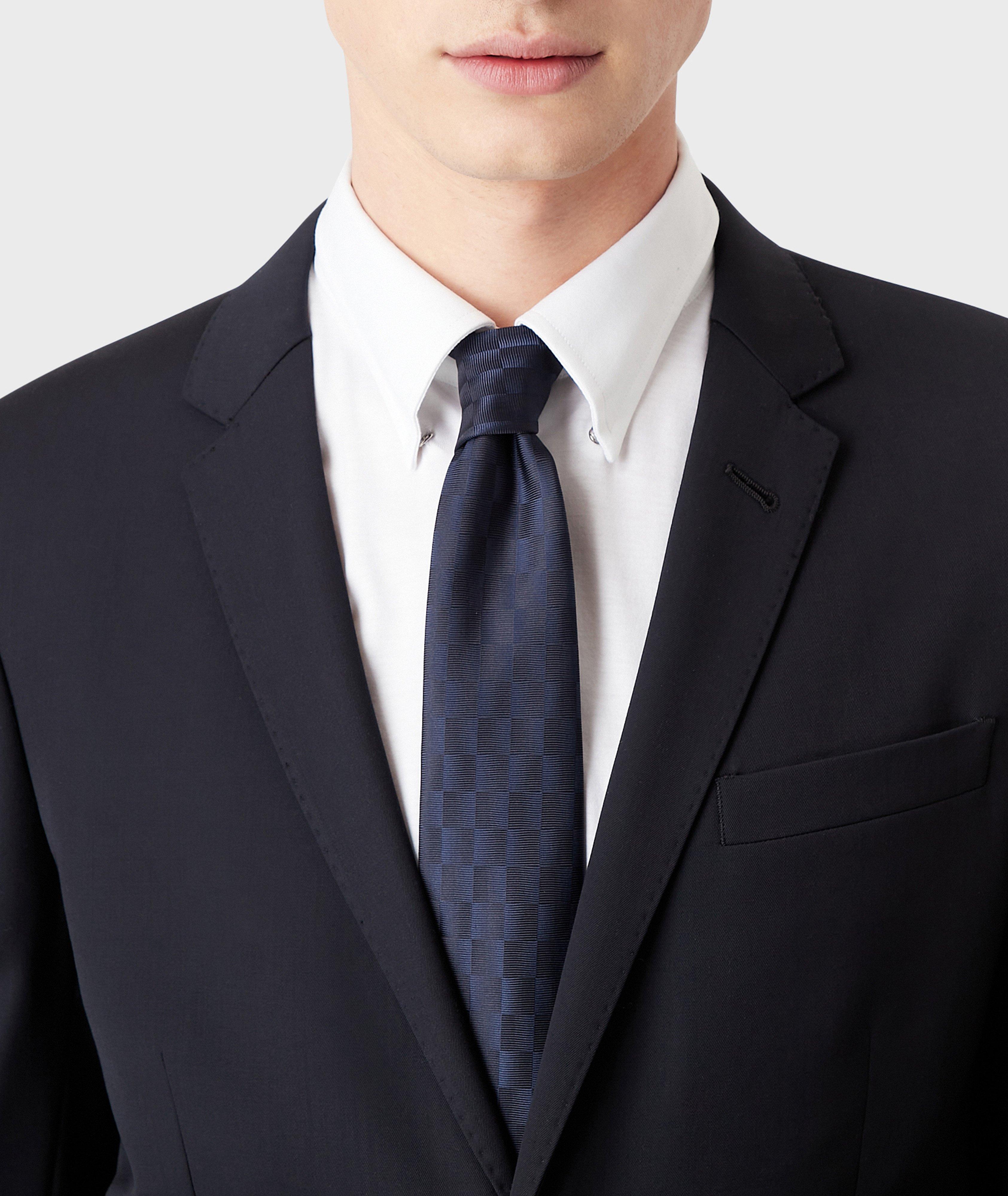 Thumbnail to select image 3