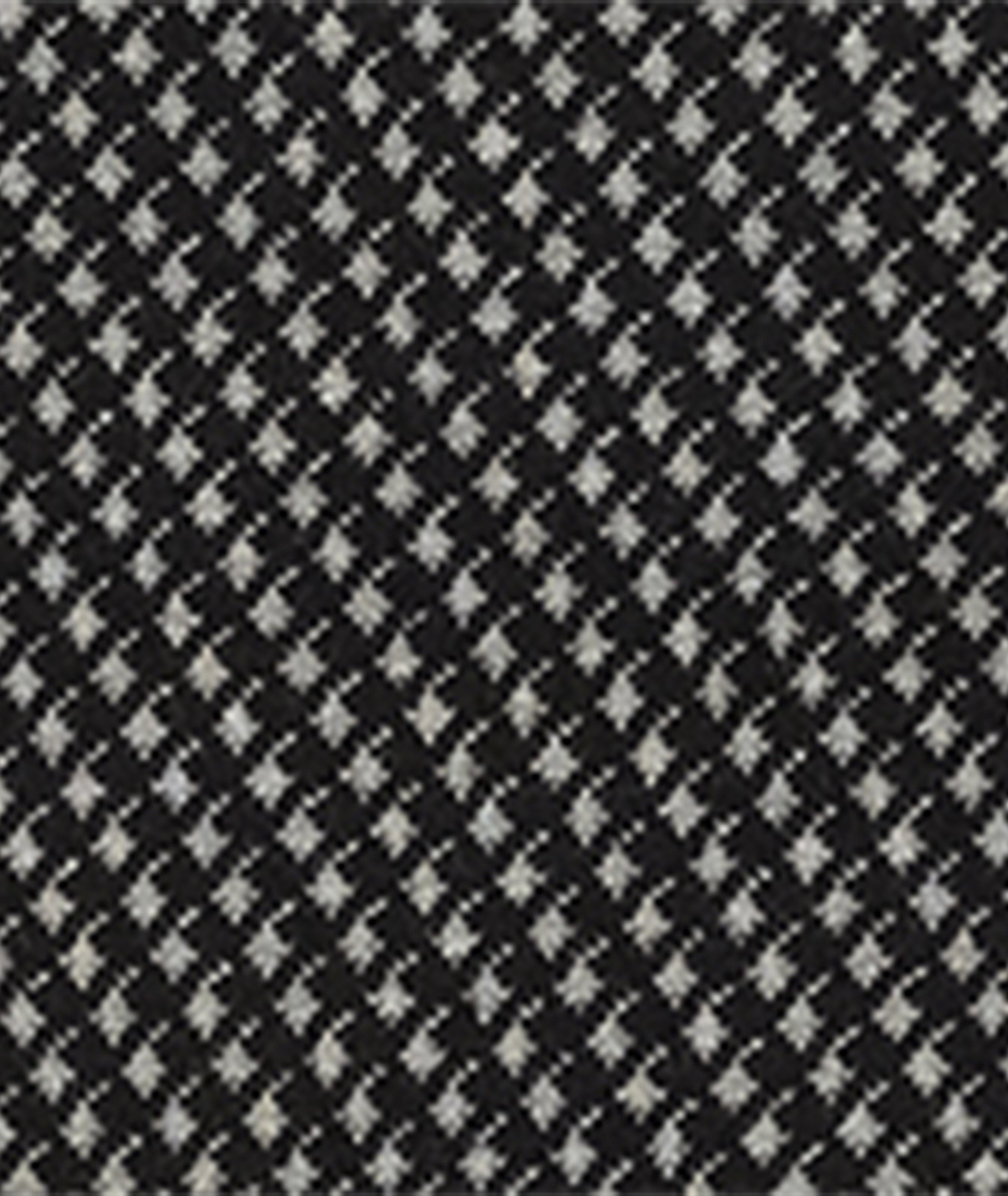 Thumbnail to select image 6