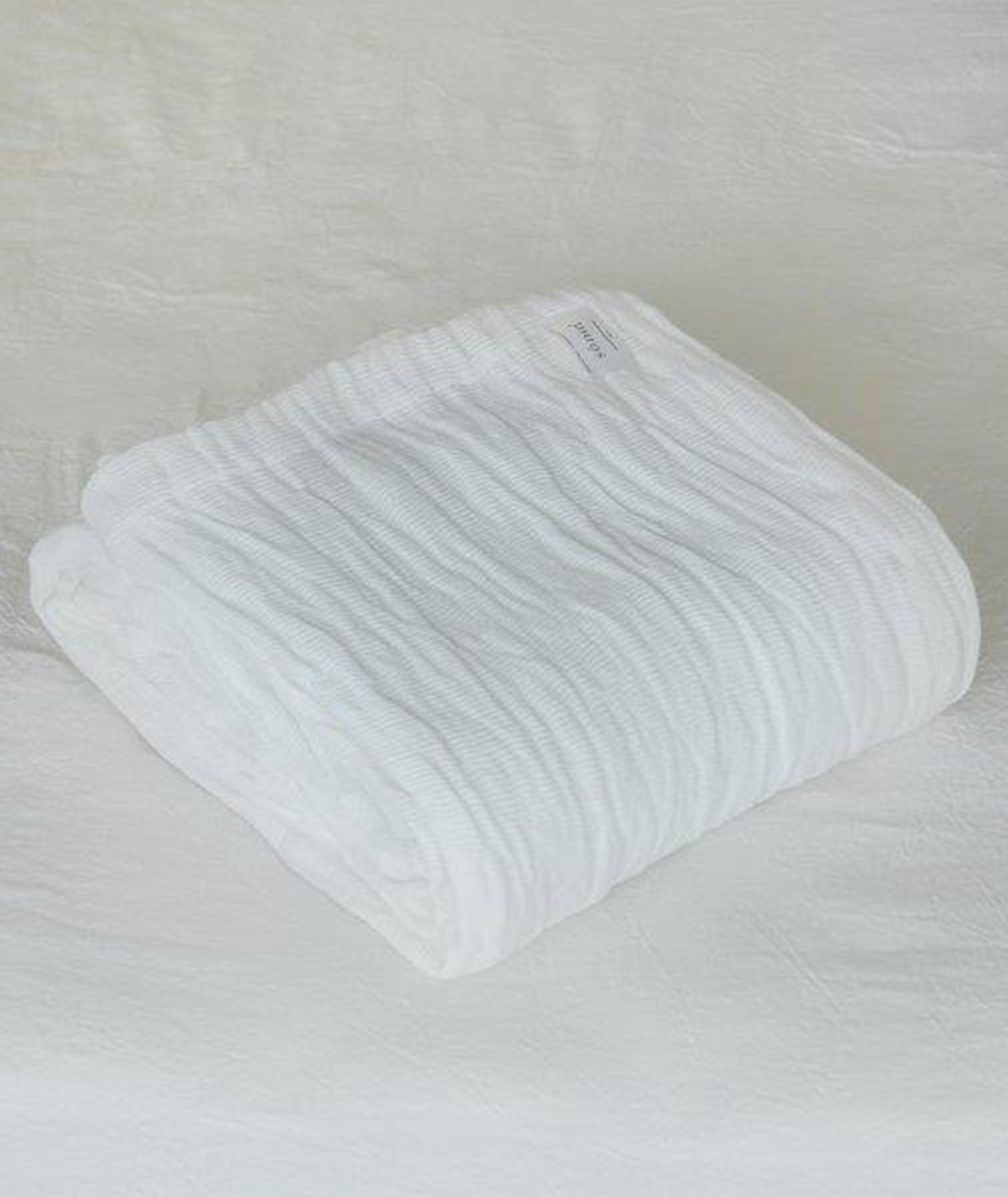 Linen Bedspread image 0
