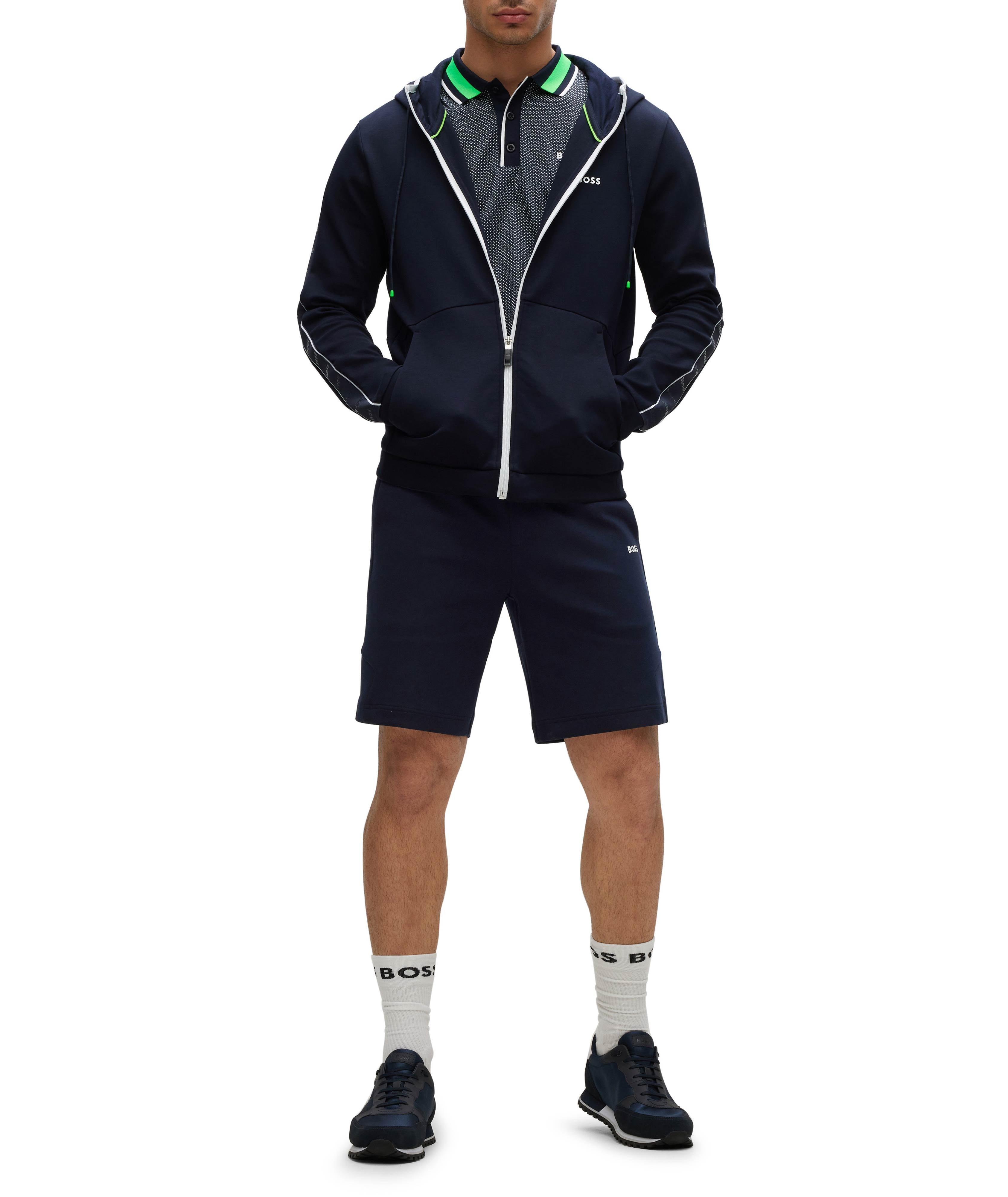 Short sport en coton avec rubans de marque image 5