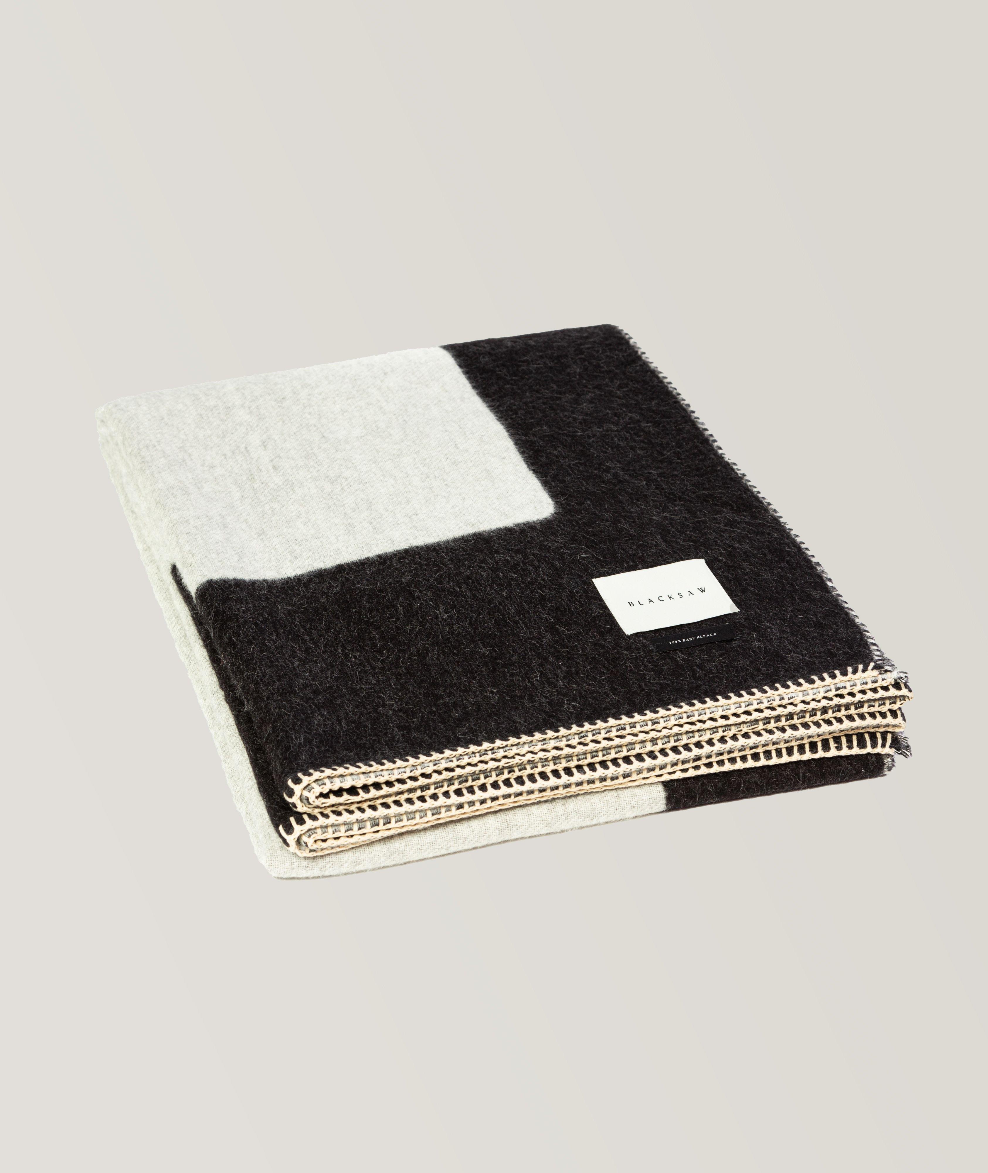 Generation Reversible Throw image 0