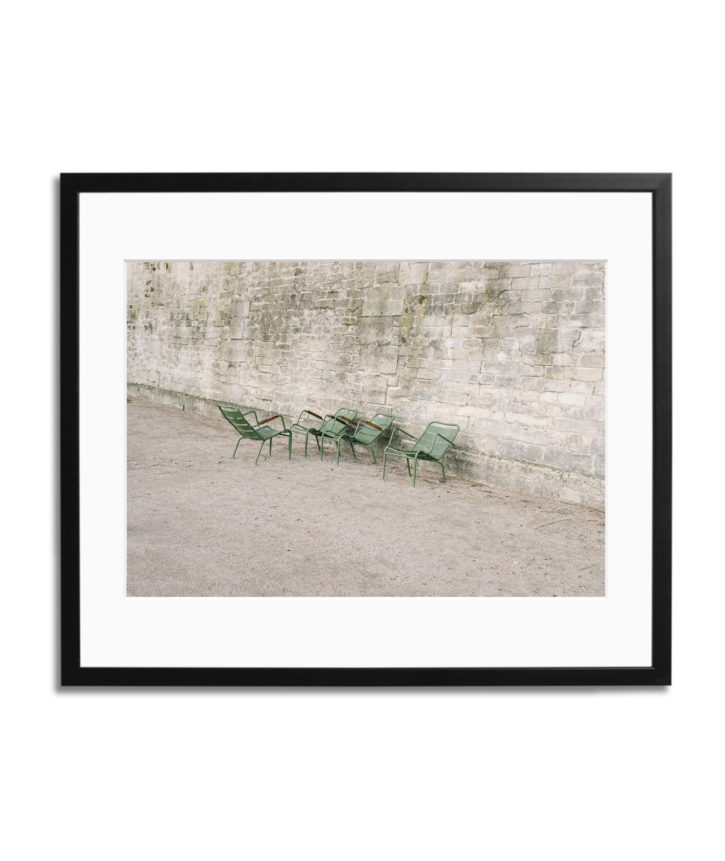 Thumbnail to select image 1