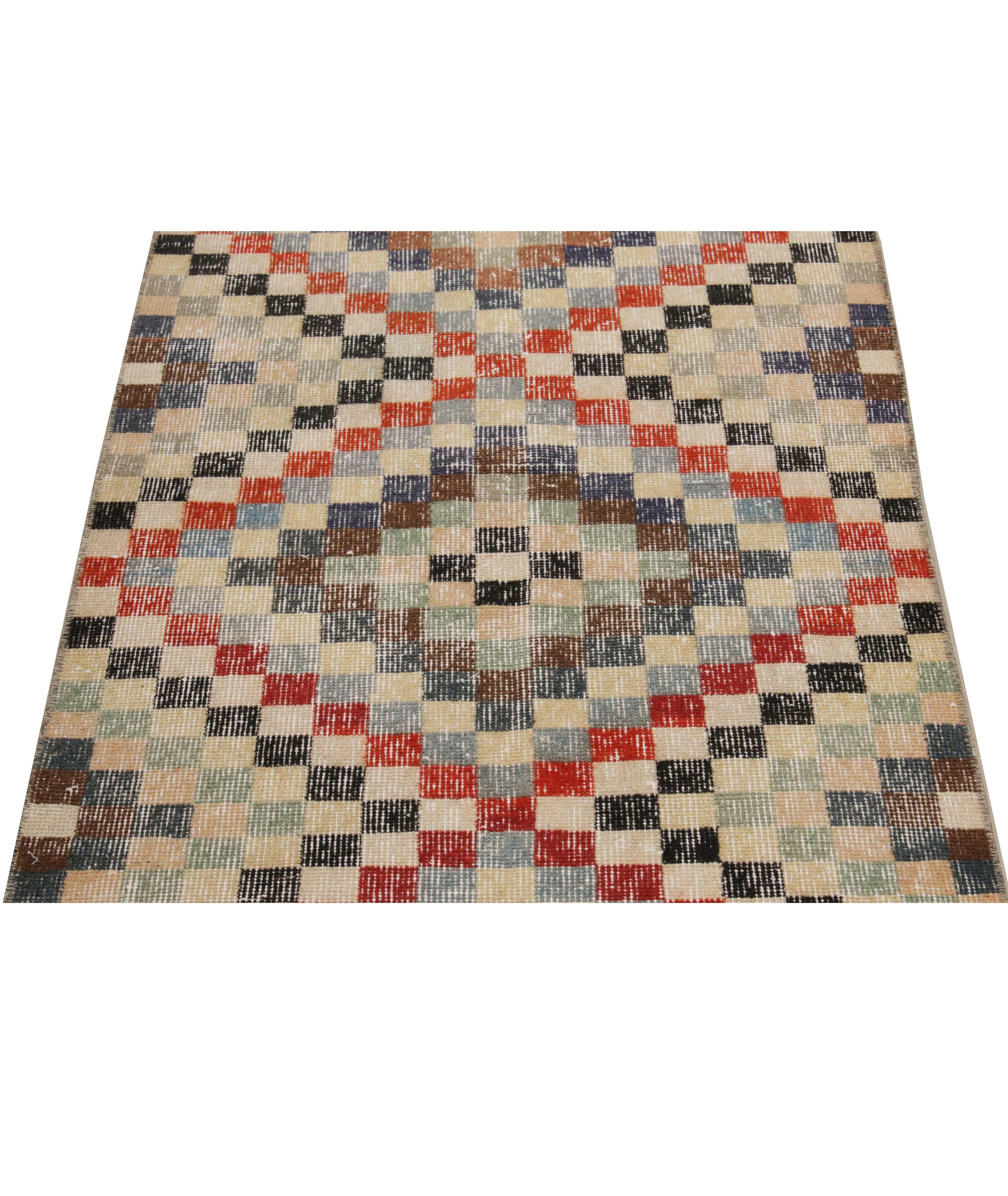 1960s Hand-Knotted Vintage Beige-Brown Geometric Rug image 2