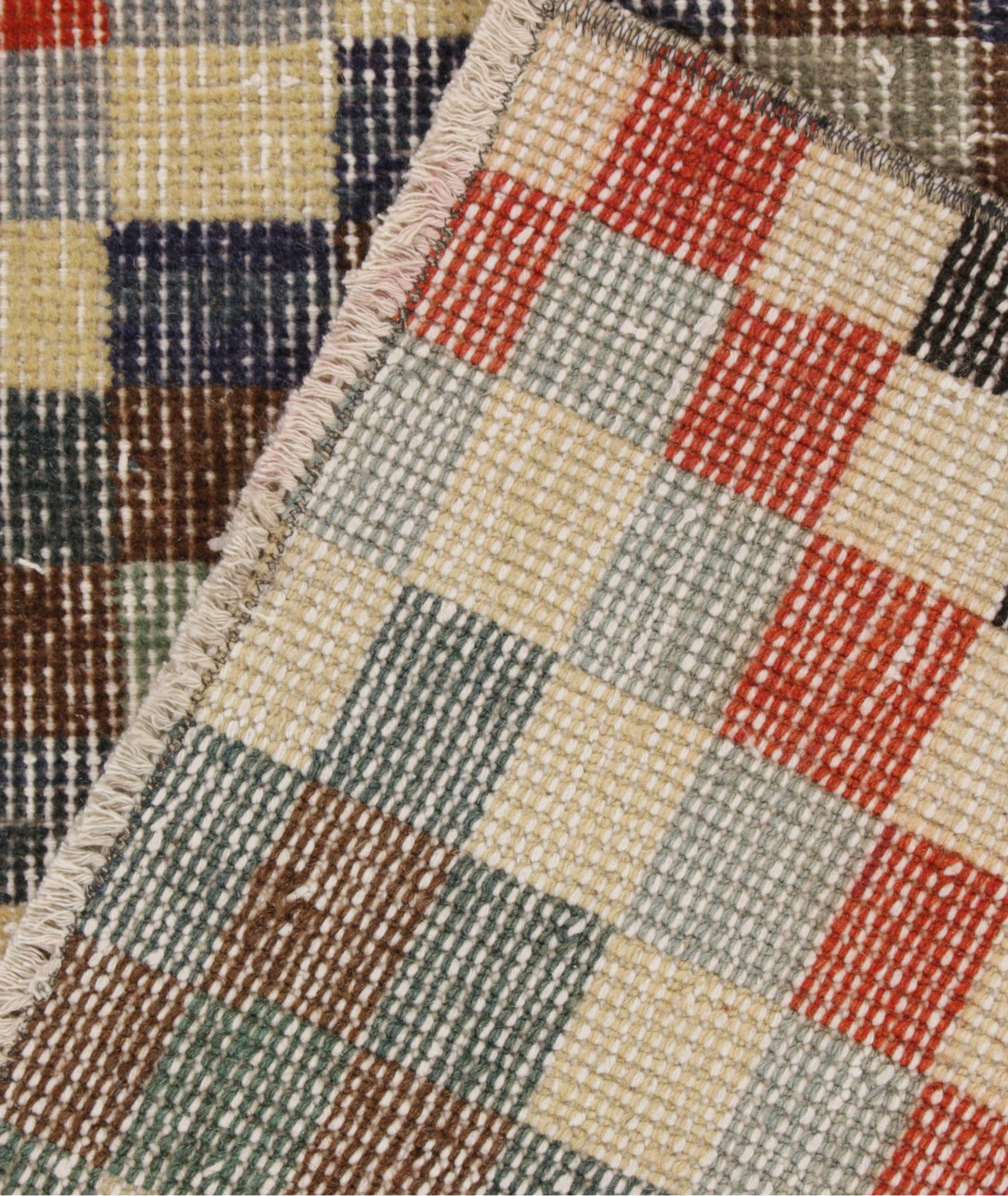 1960s Hand-Knotted Vintage Beige-Brown Geometric Rug image 3