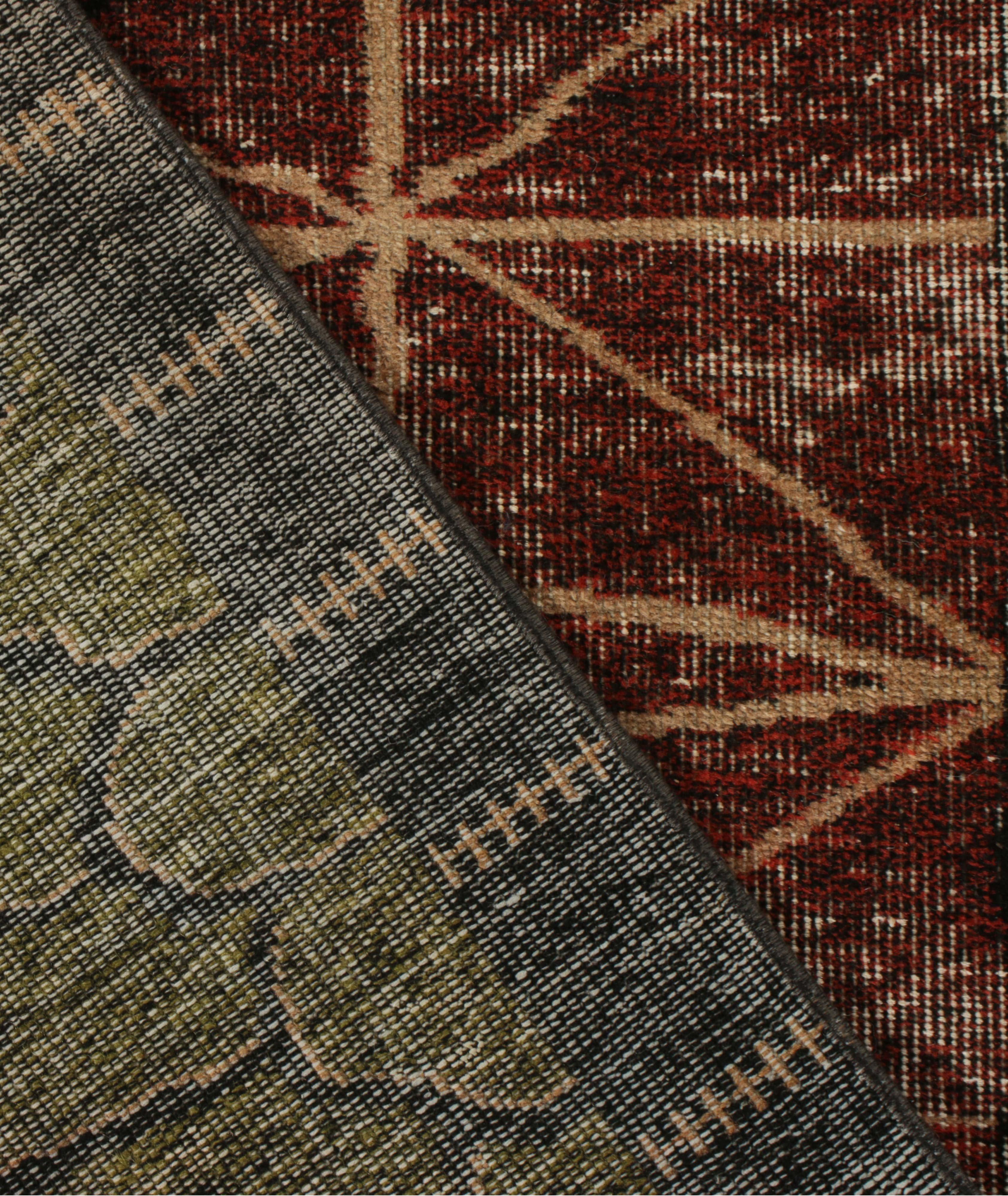 Tapis d’époque d’aspect usé à motif abstrait image 4