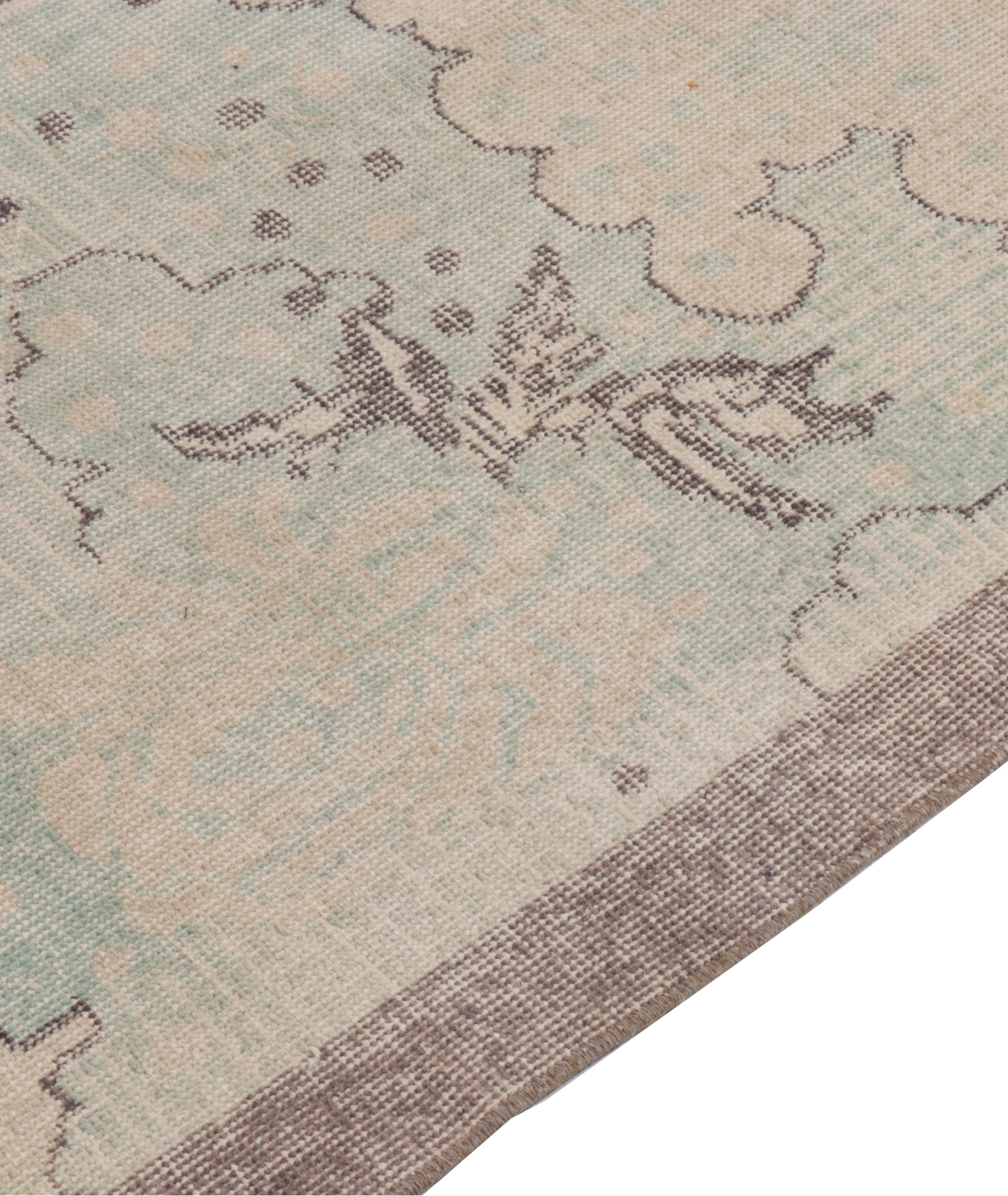 Tapis de couloir d’époque d’aspect usé image 4