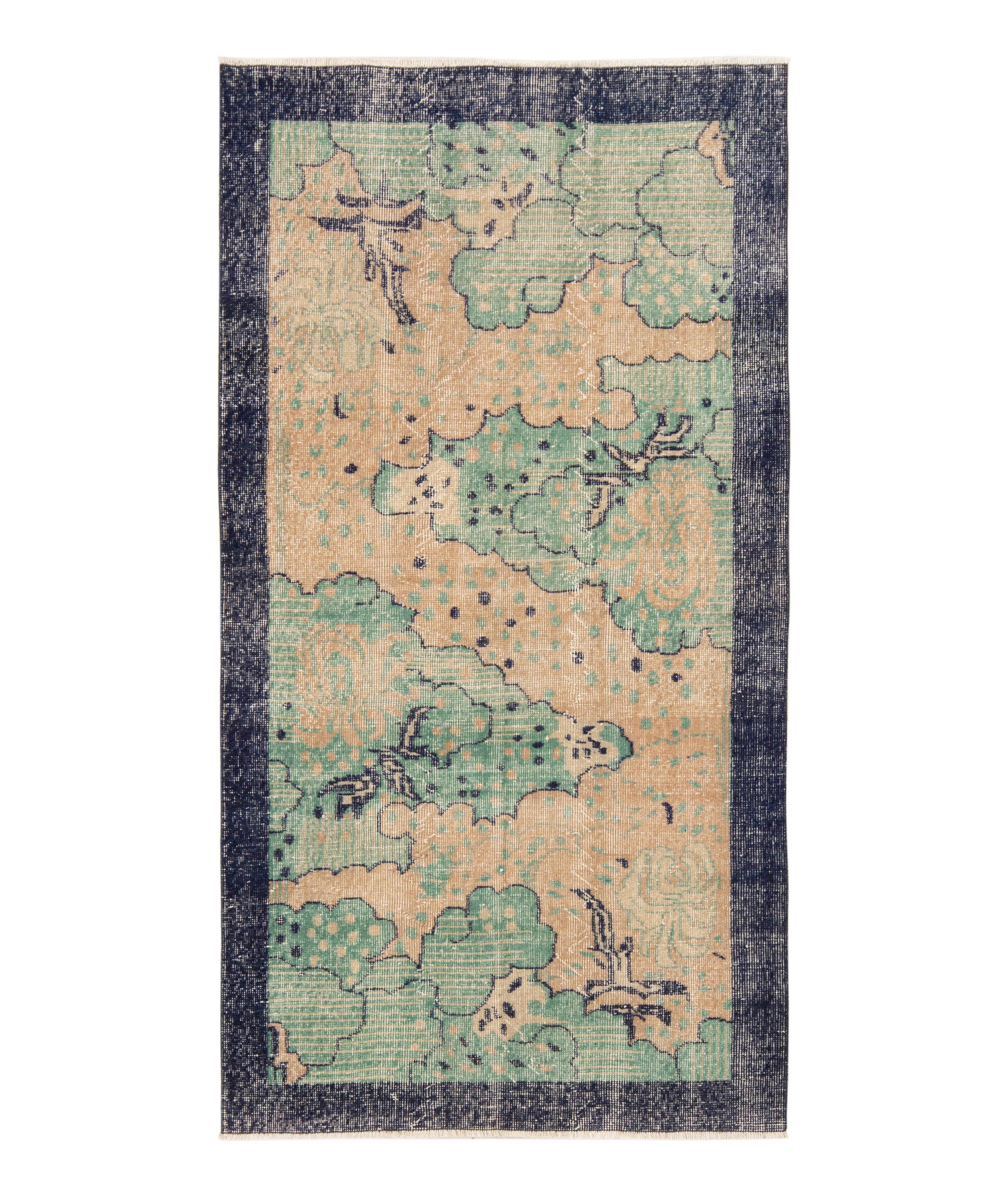 Tapis d’époque d’aspect usé tissé à la main image 0
