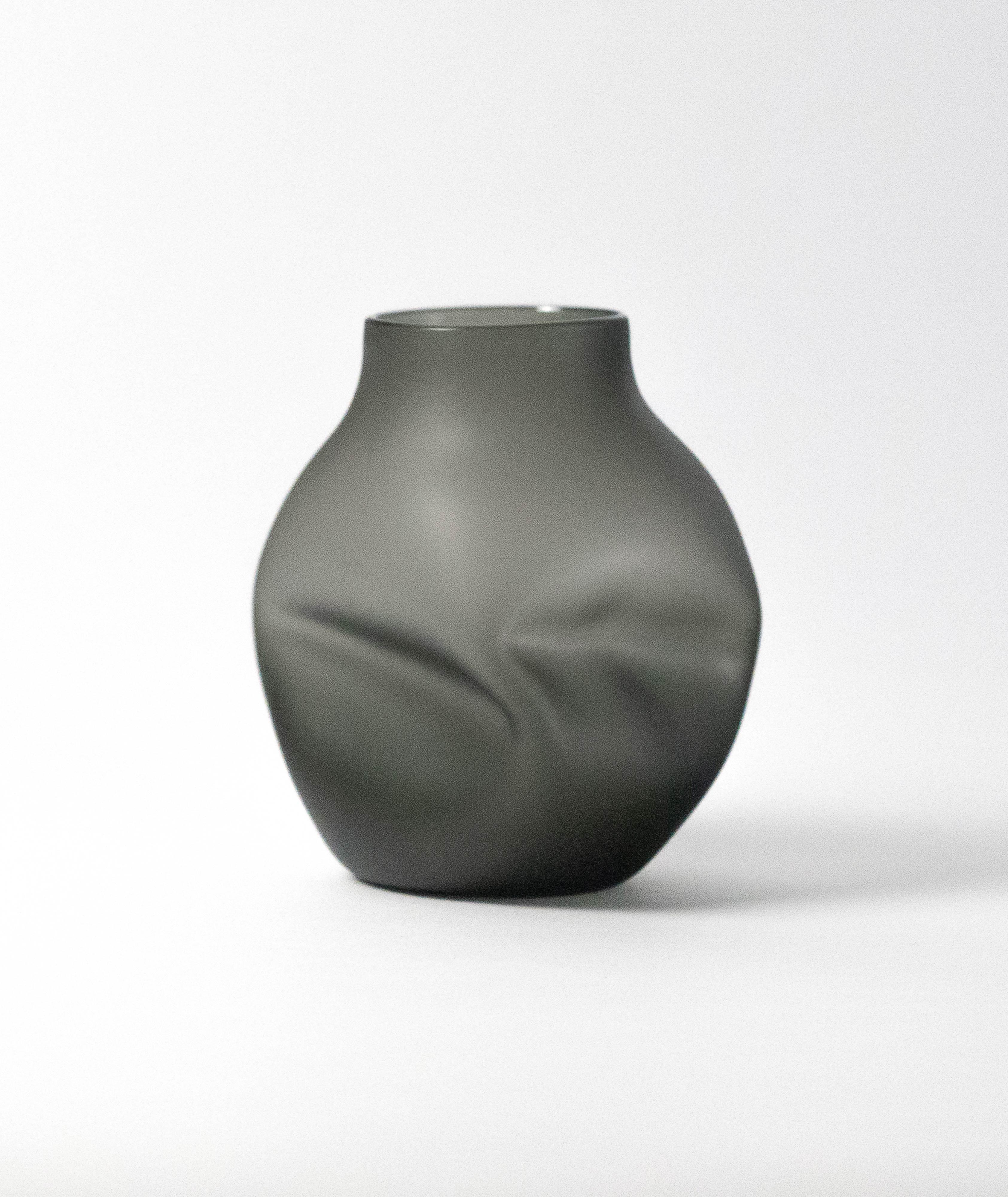 Vase Boulder image 0