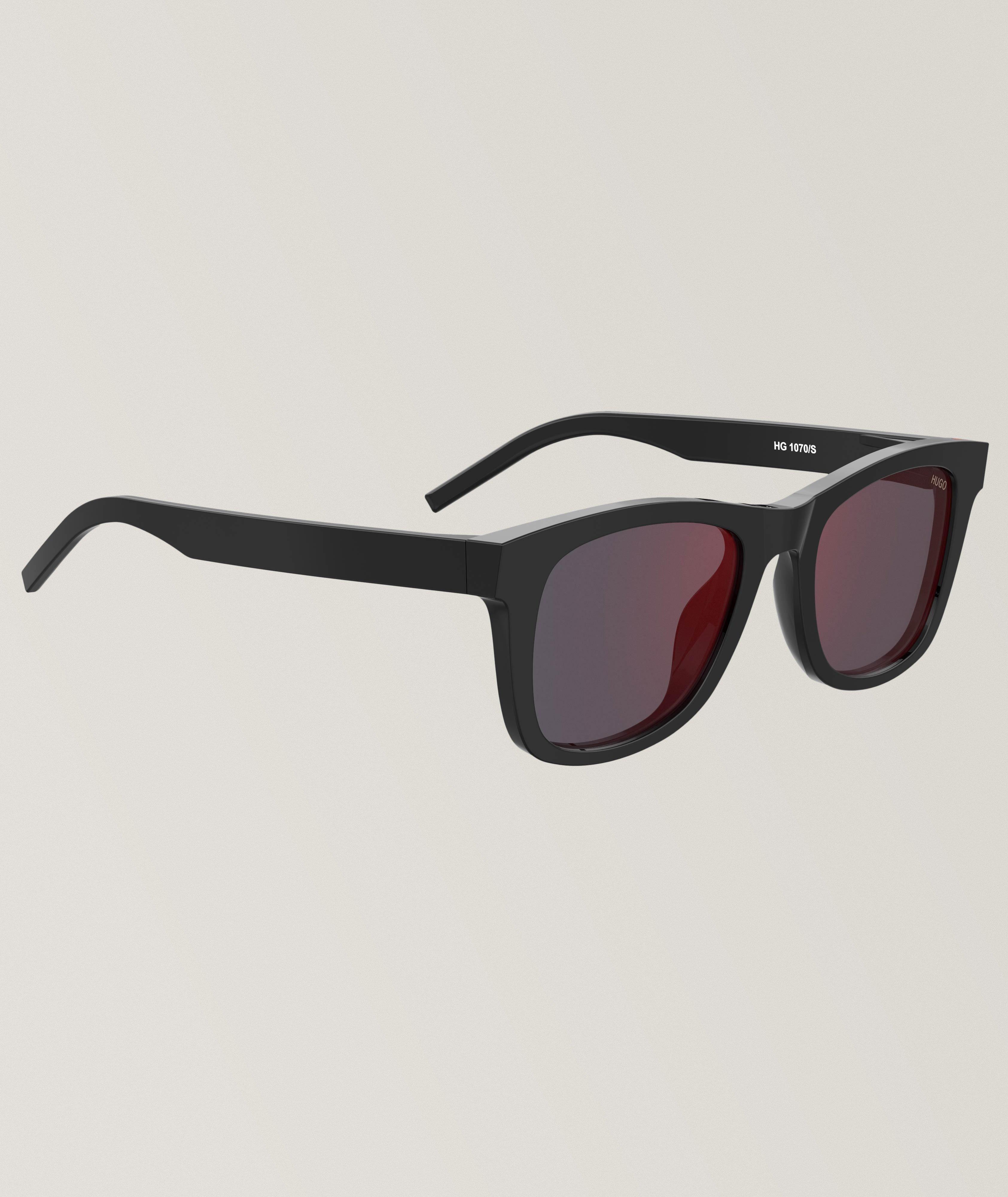 Lunettes de soleil à verres miroitants image 1
