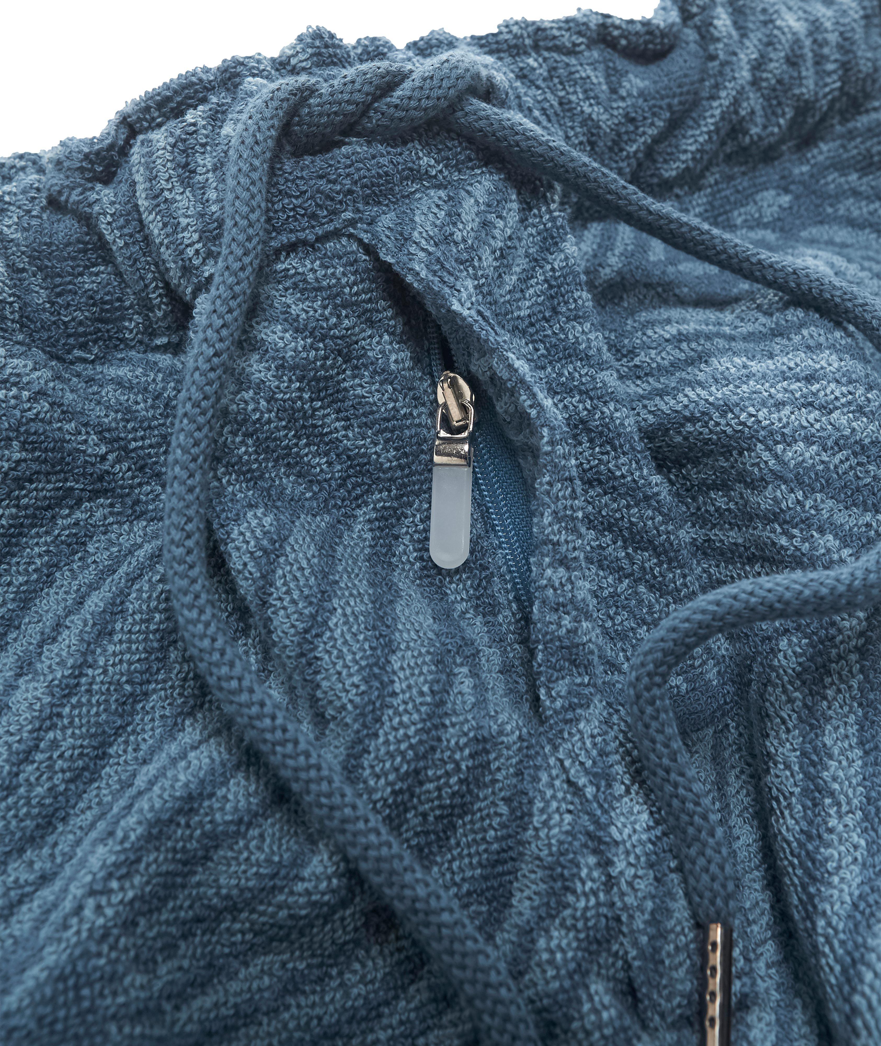 Thumbnail to select image 3