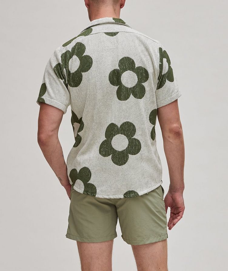 Chemise en tissu bouclé à motif floral et à col cubain image 4