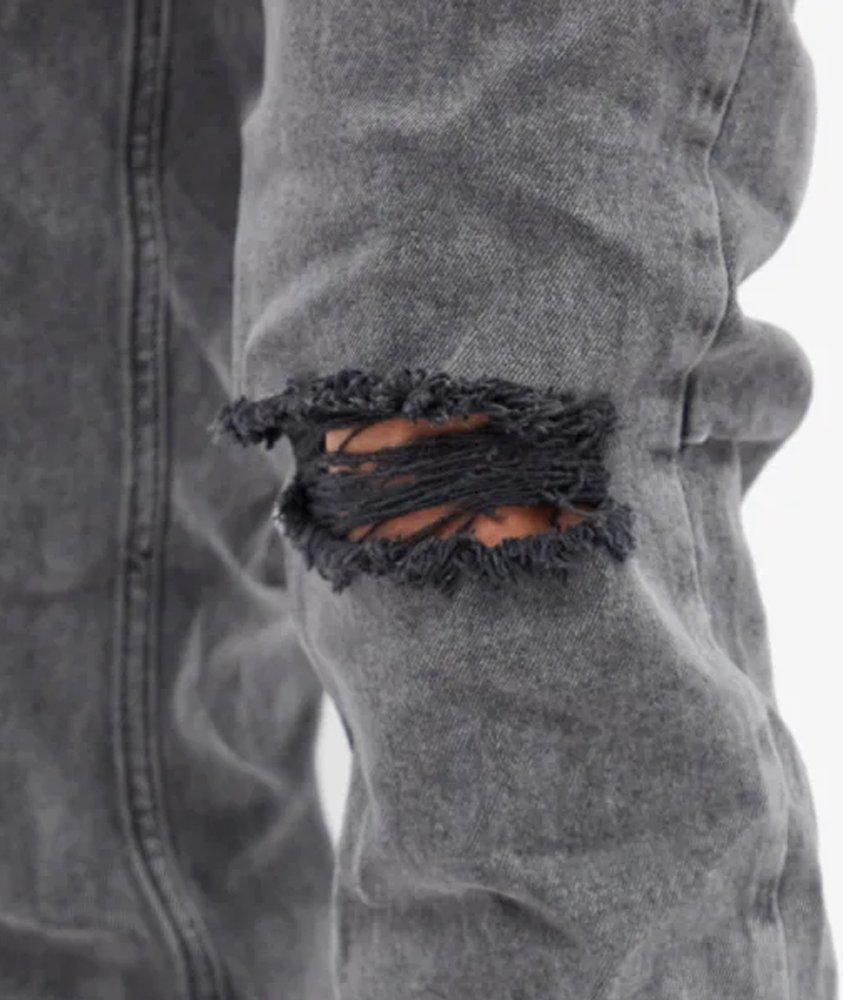 Thumbnail to select image 3