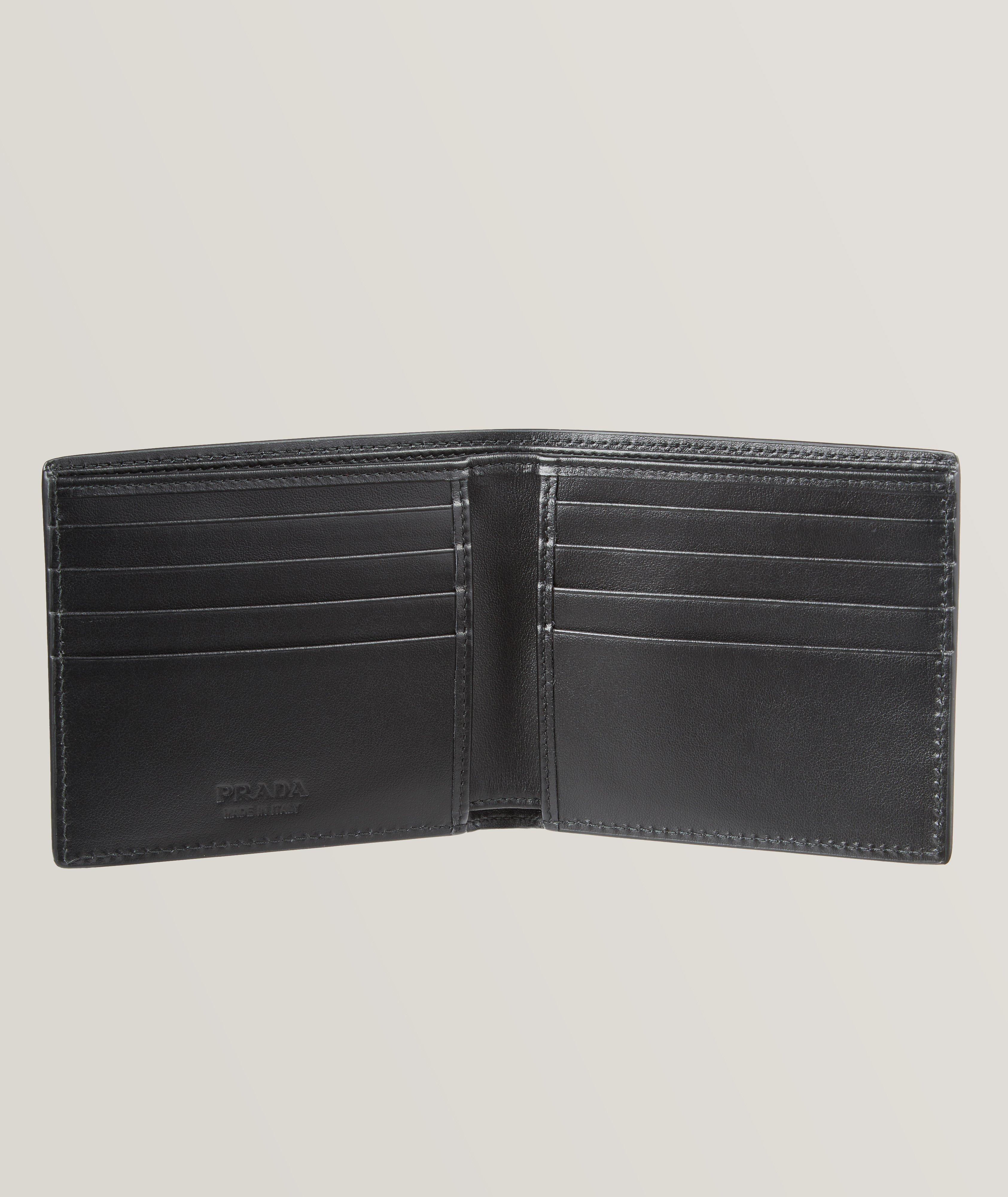 Logo Plaque Pebbled Leather Bifold Wallet image 1