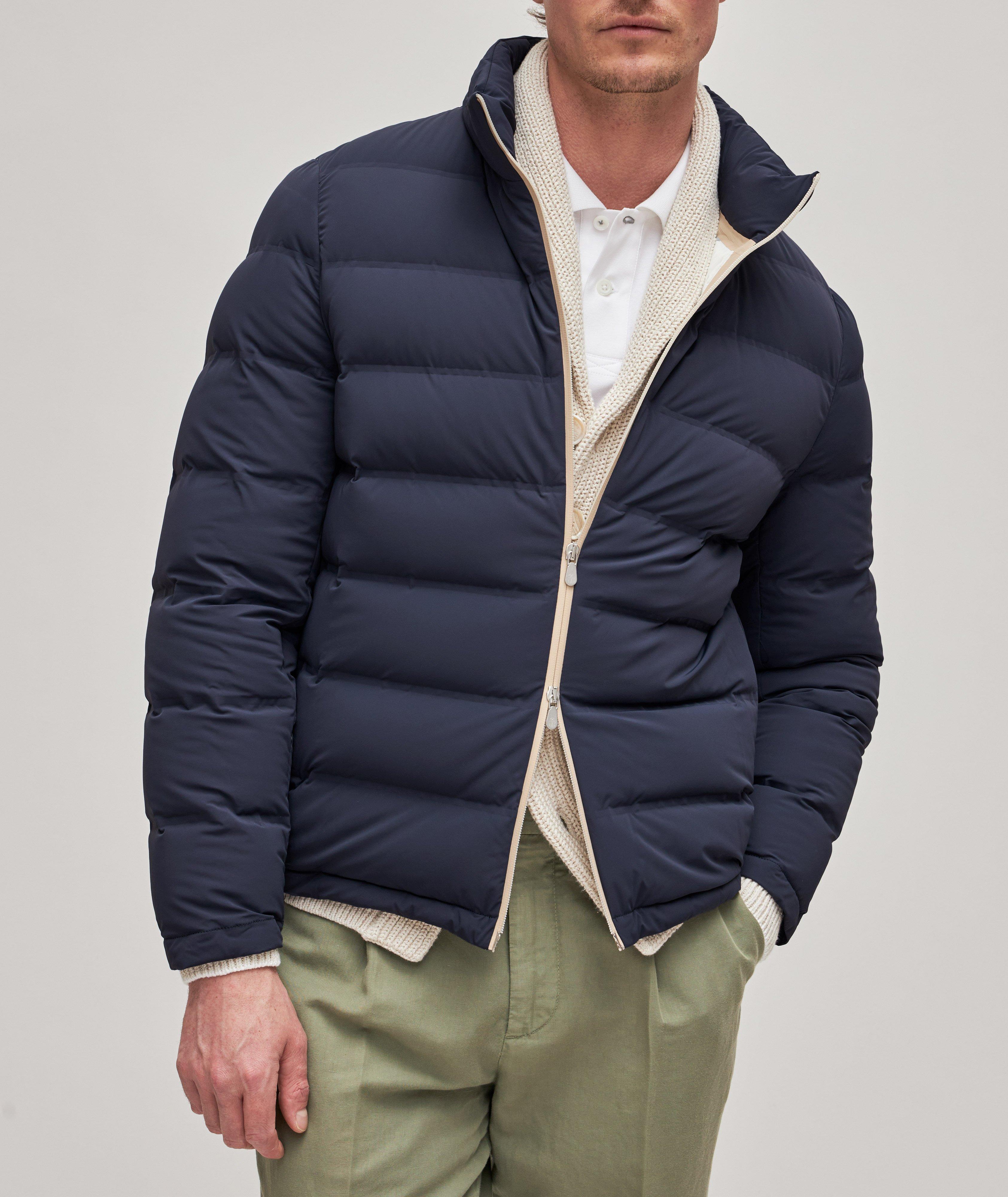 Blouson matelassé et imperméable en nylon et en duvet image 2